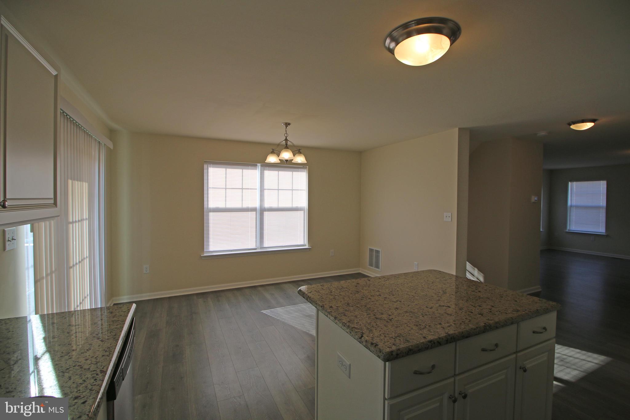 ADMIRALS QUAY - Residential Lease