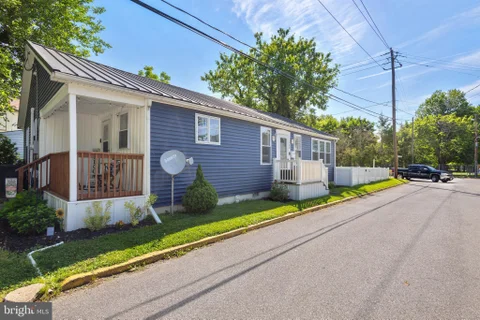 MLS: MDKE2006544