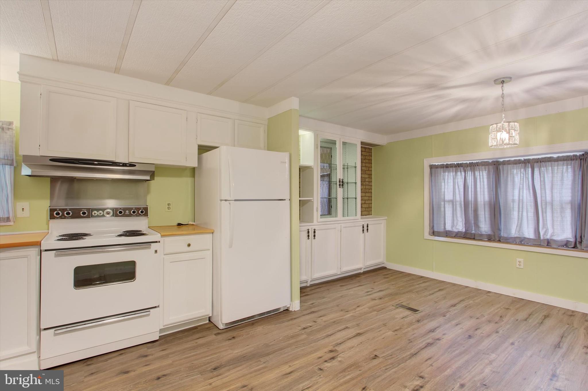 HIGHLAND TOWNSHIP - Residential