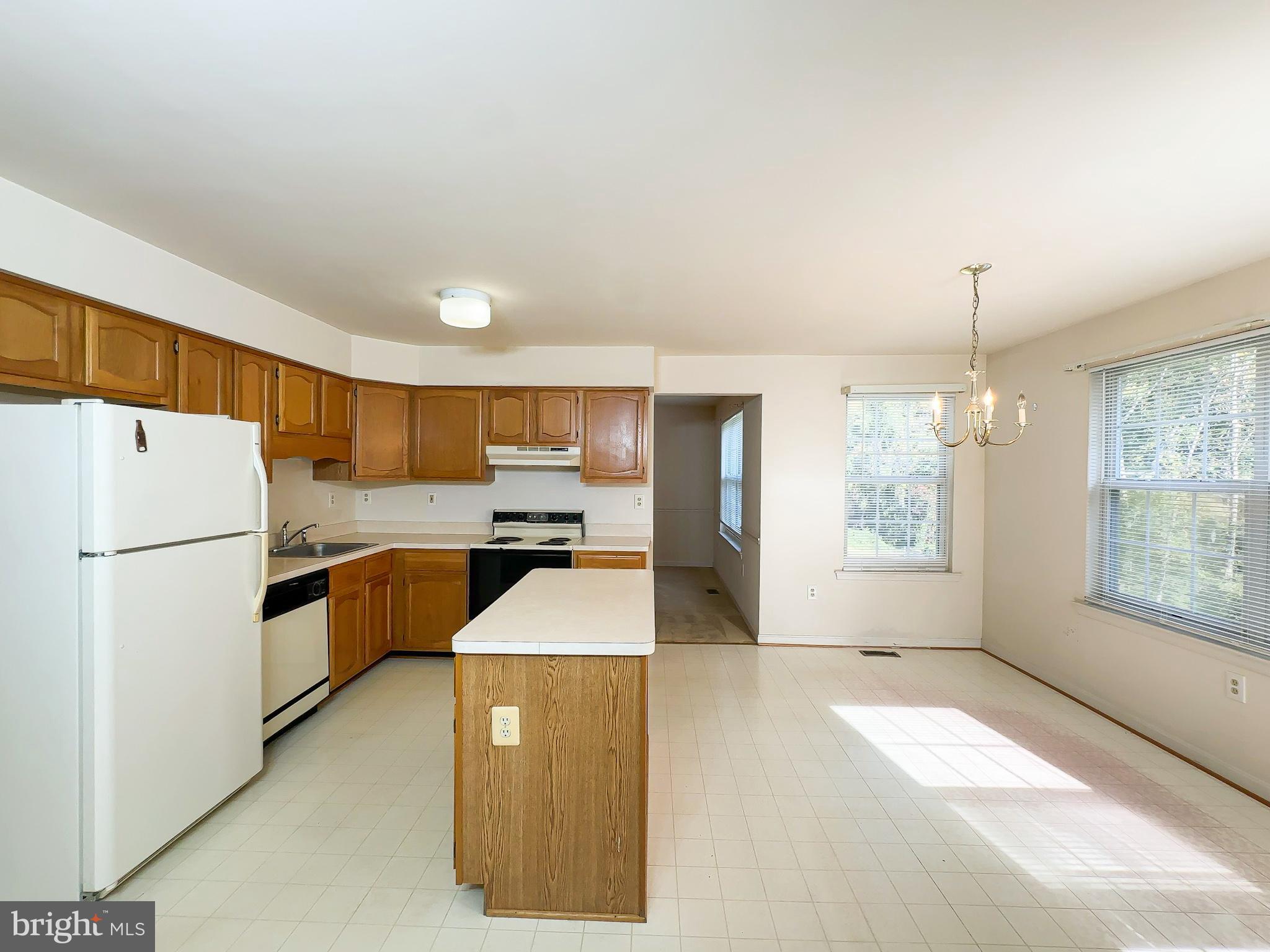 JOMAR ACRES - Residential