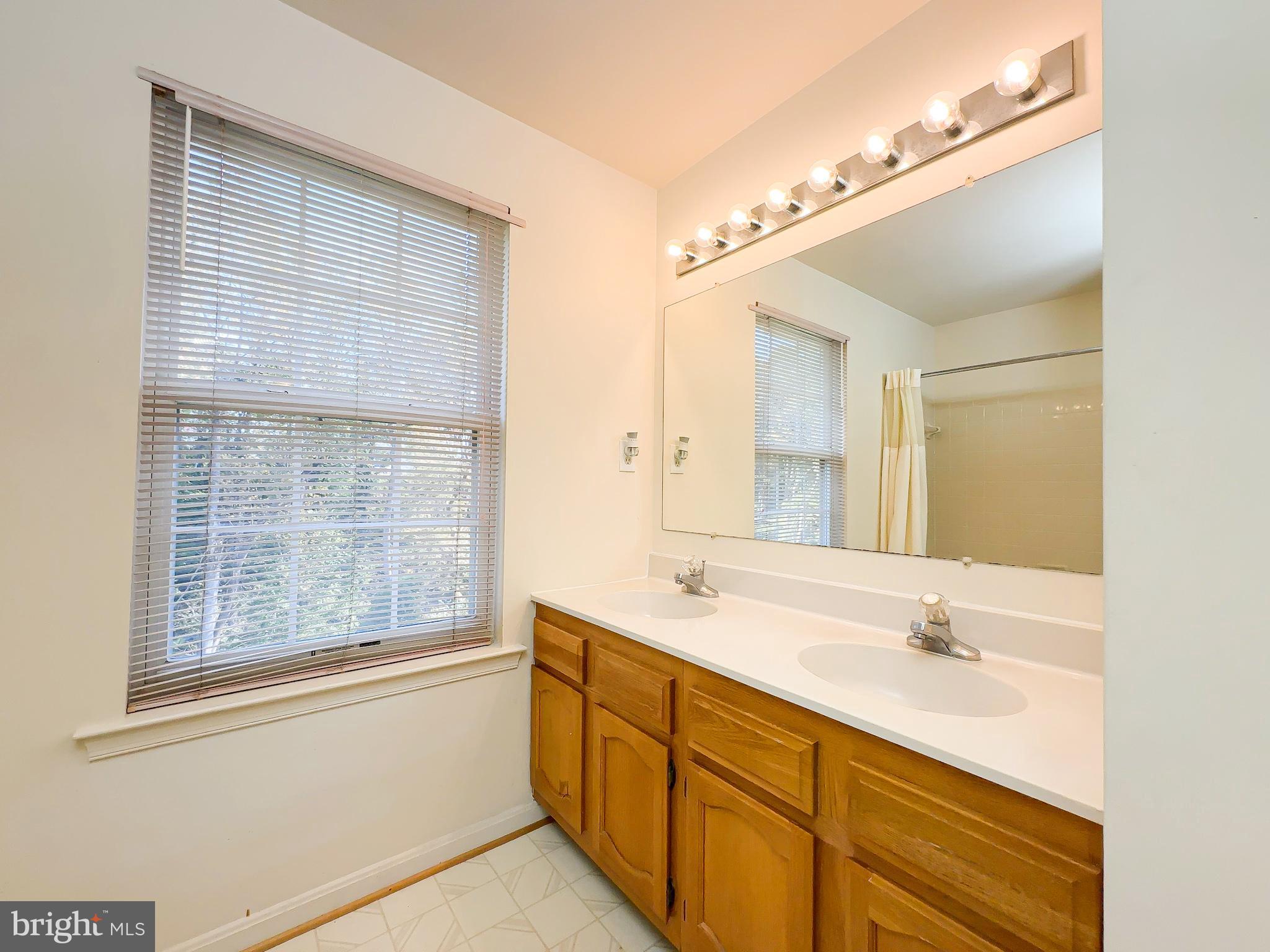 JOMAR ACRES - Residential