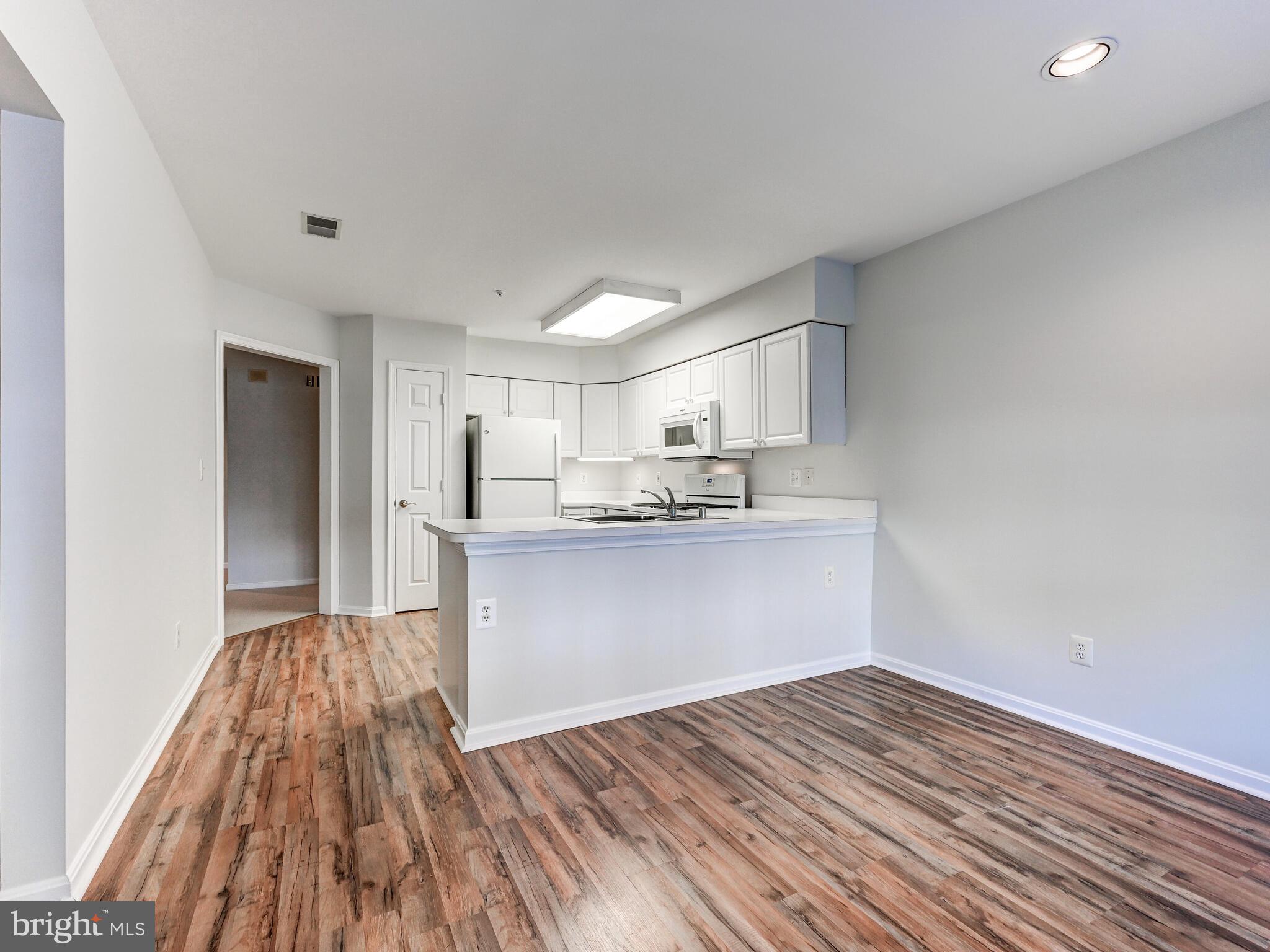 MAYS CHAPEL - Residential