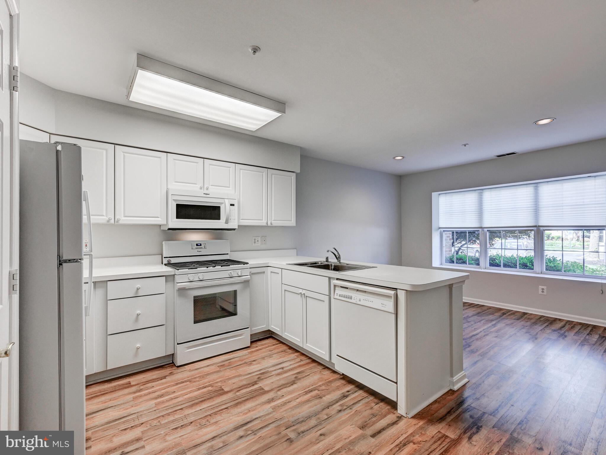 MAYS CHAPEL - Residential