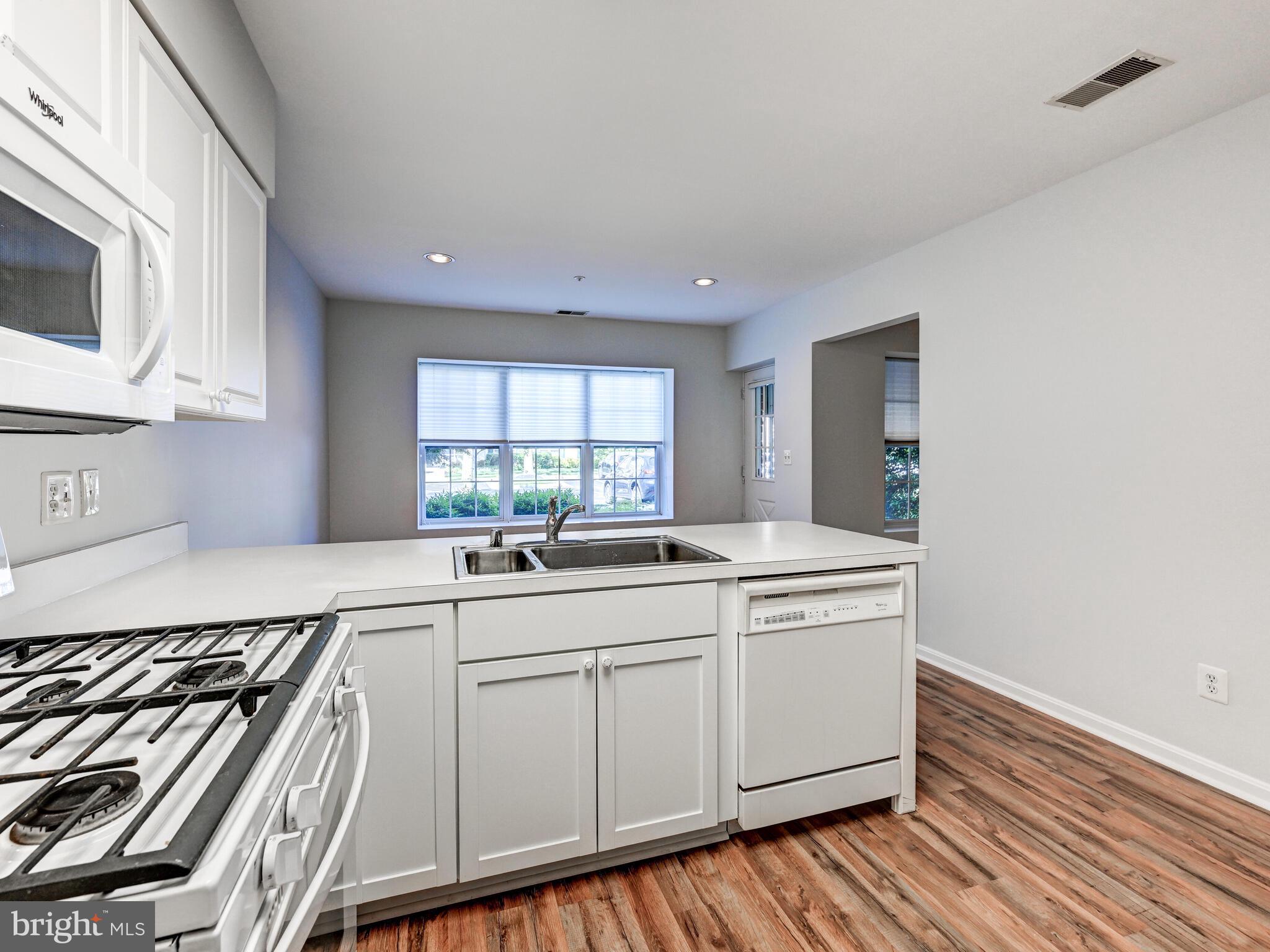 MAYS CHAPEL - Residential