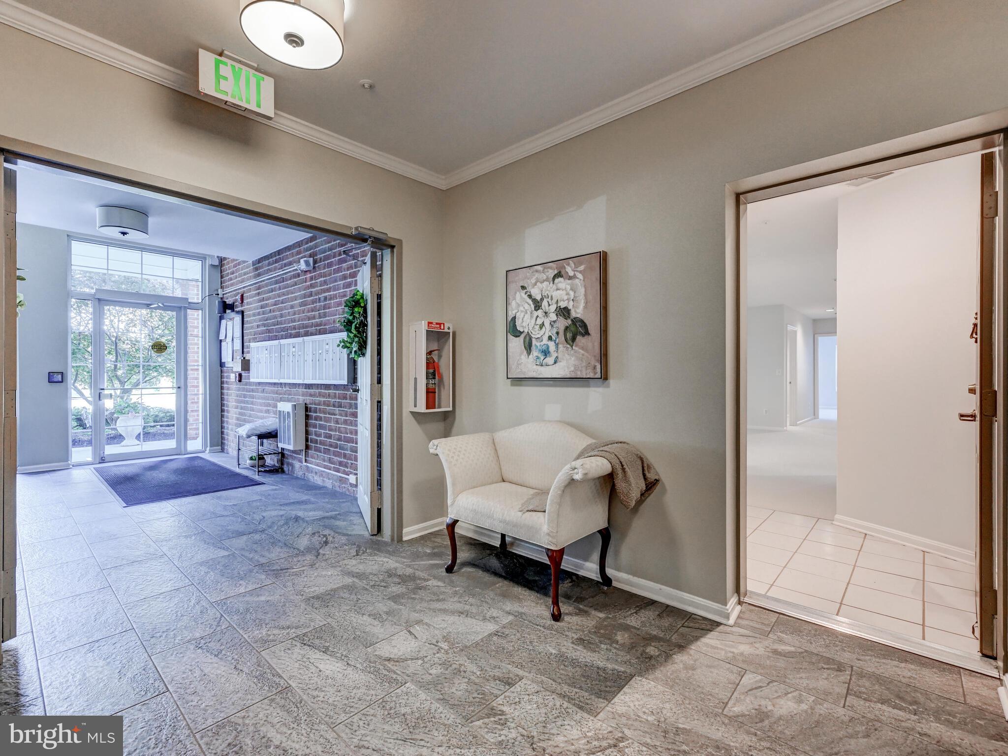 12111 TULLAMORE COURT 101