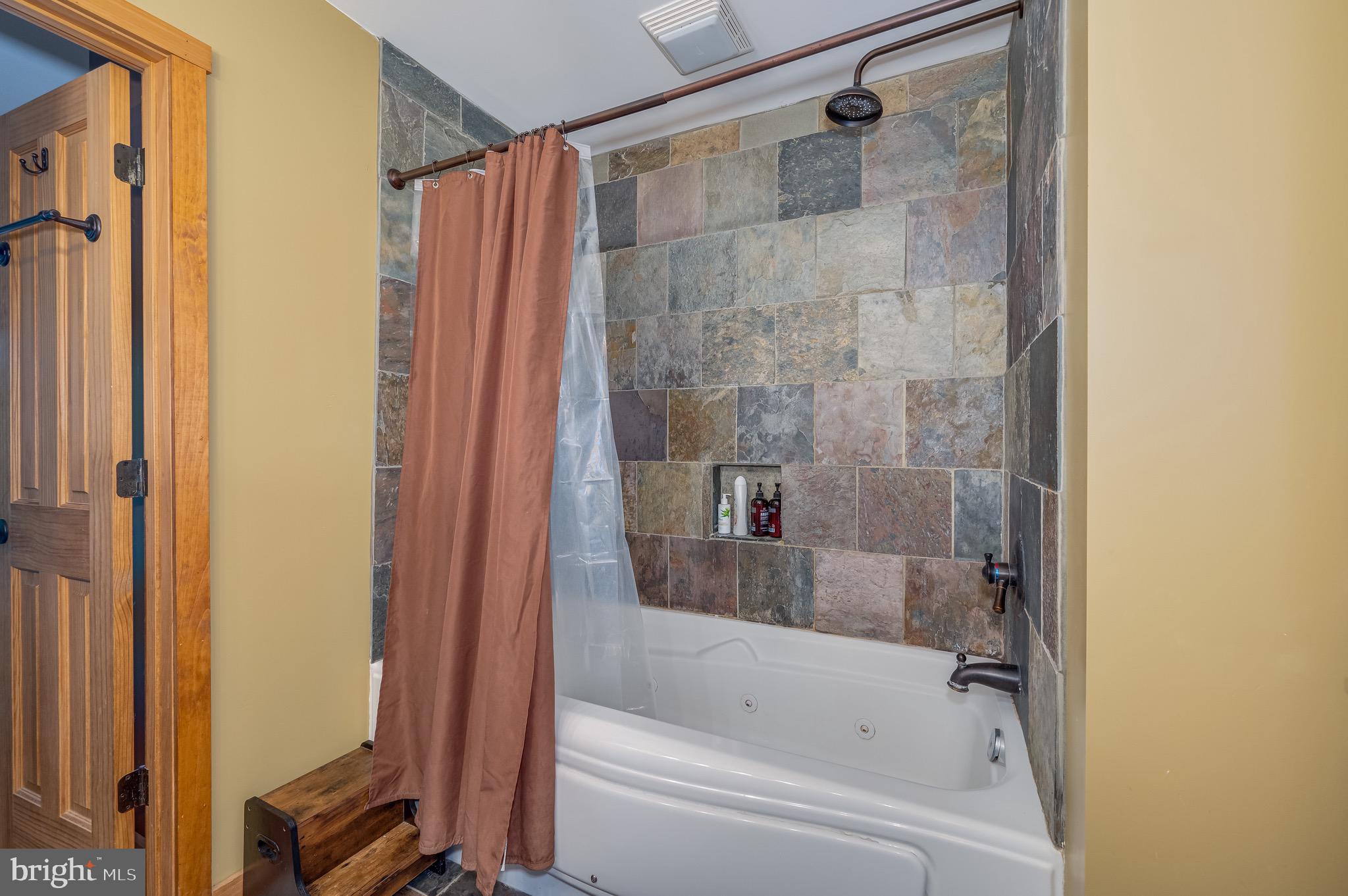 LOST RIVER VALLEY PROPERTY OWNERS ASSN - Residential