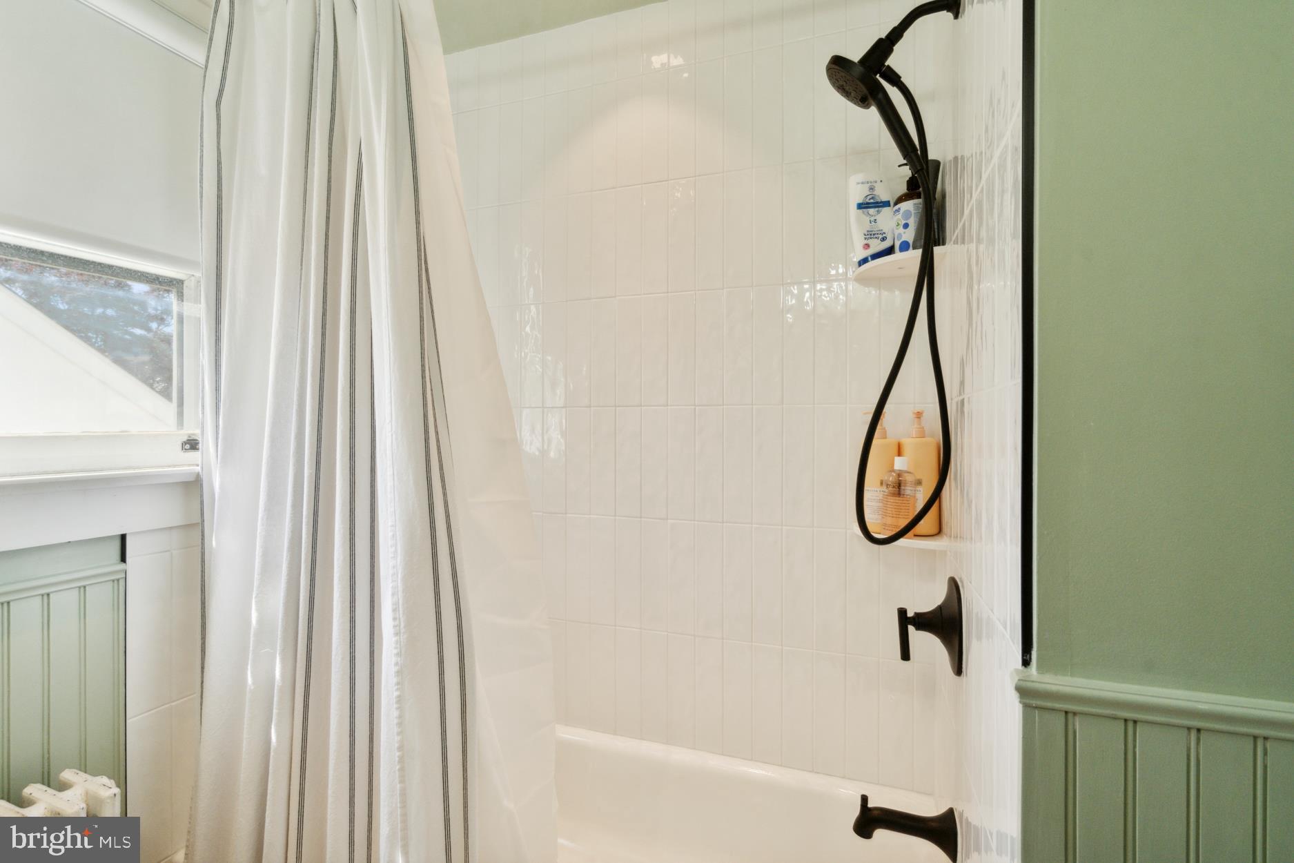 BLACK HORSE - Residential