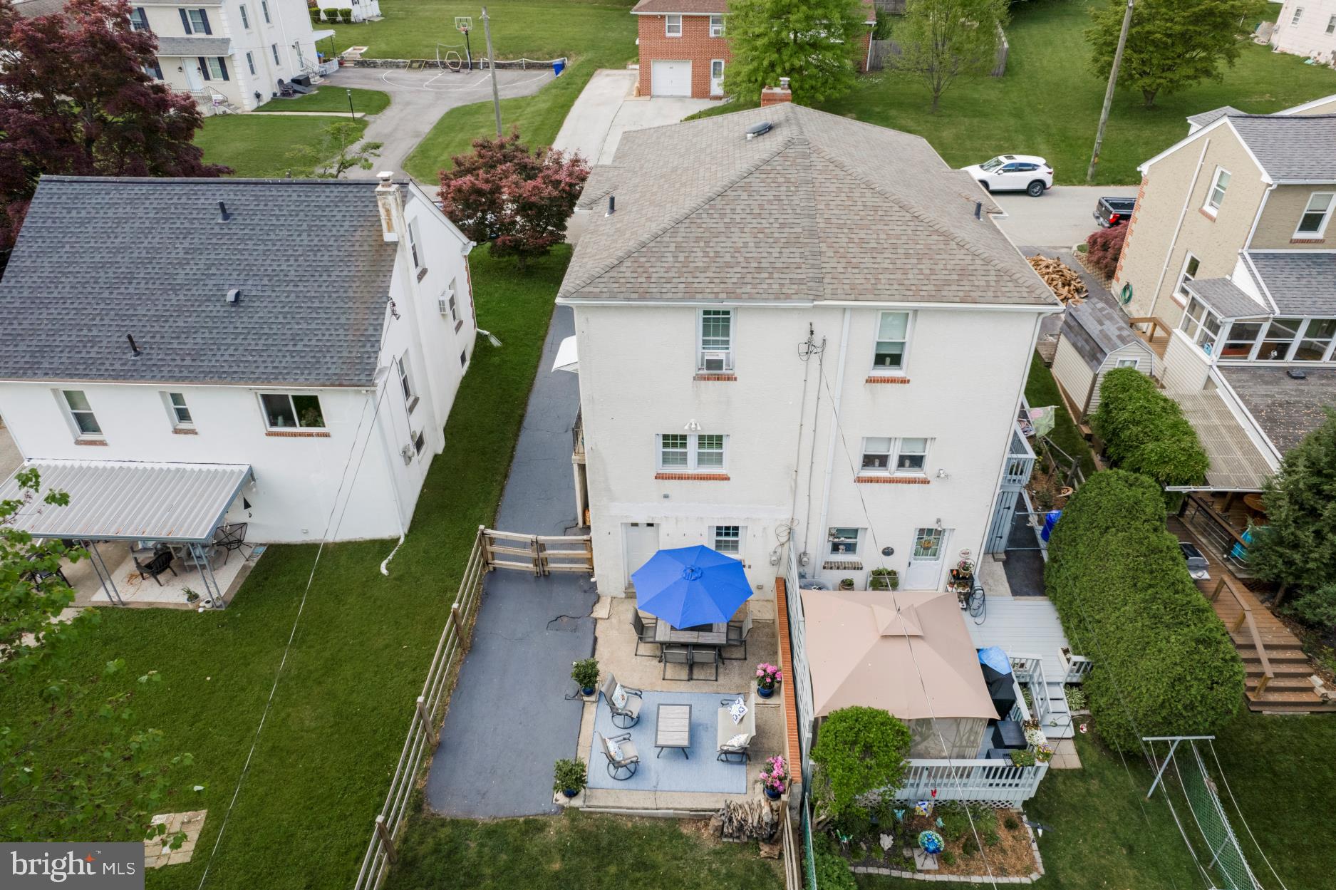 BLACK HORSE - Residential