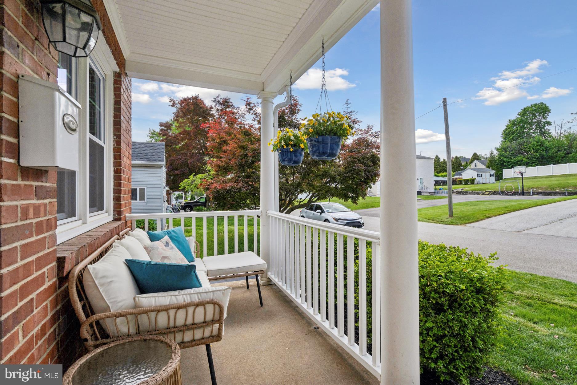 BLACK HORSE - Residential