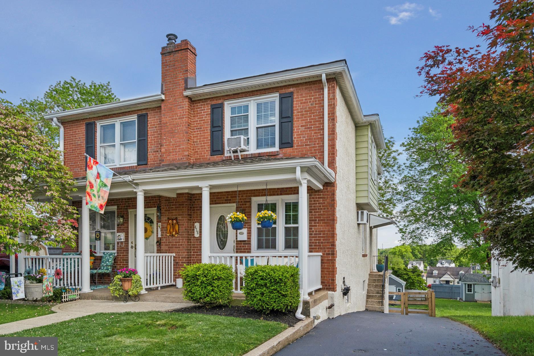 BLACK HORSE - Residential