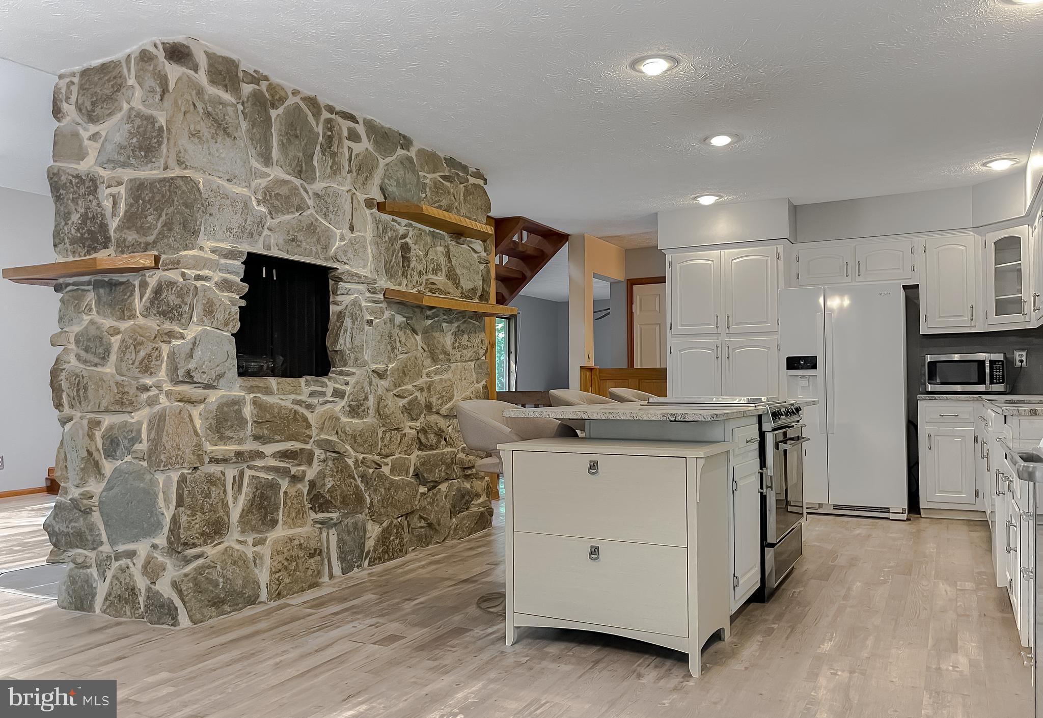 TOWER HILL - Residential