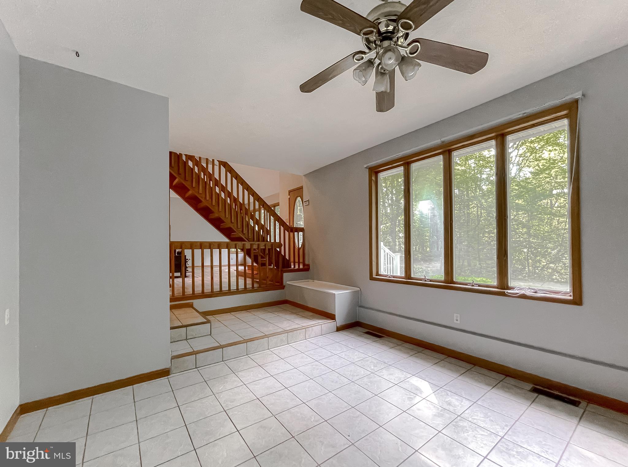 TOWER HILL - Residential