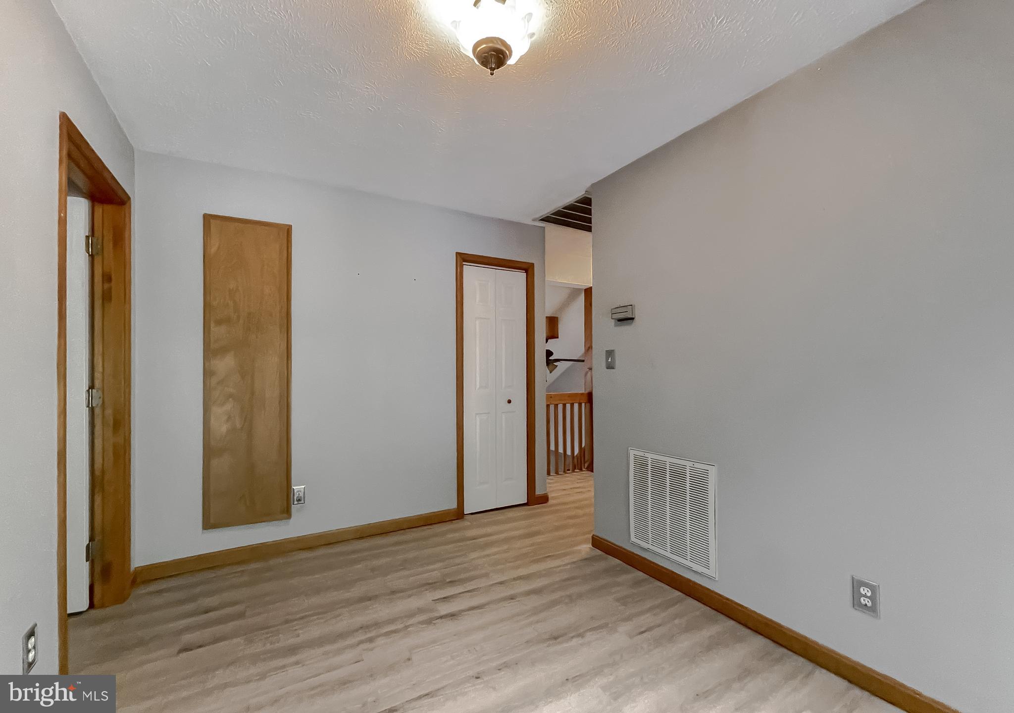 TOWER HILL - Residential