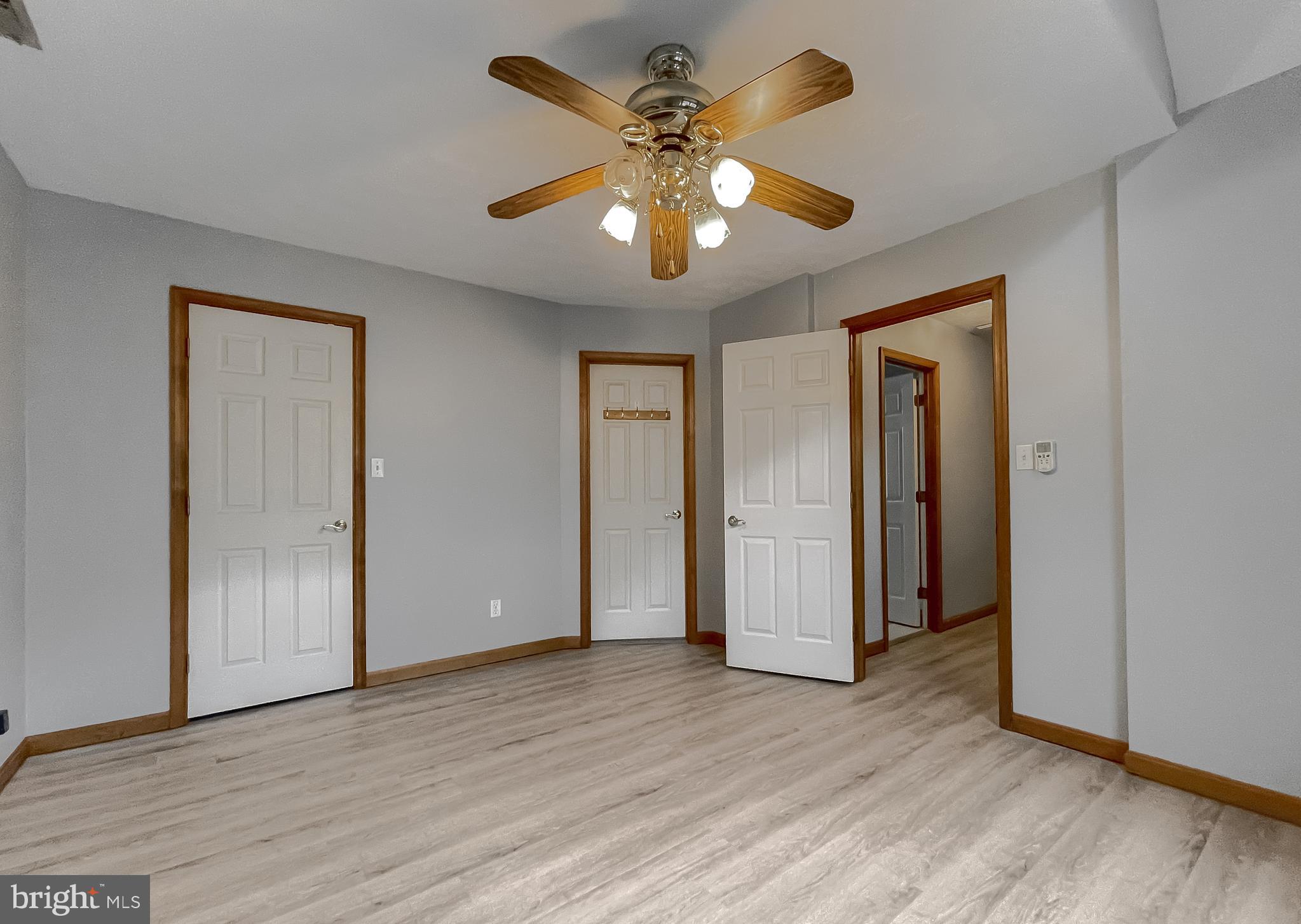 TOWER HILL - Residential