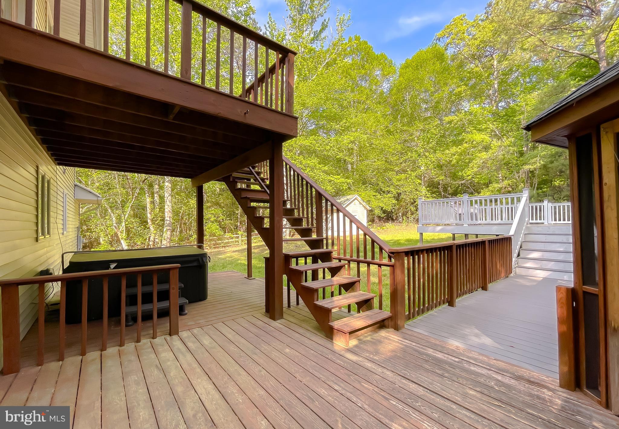 TOWER HILL - Residential