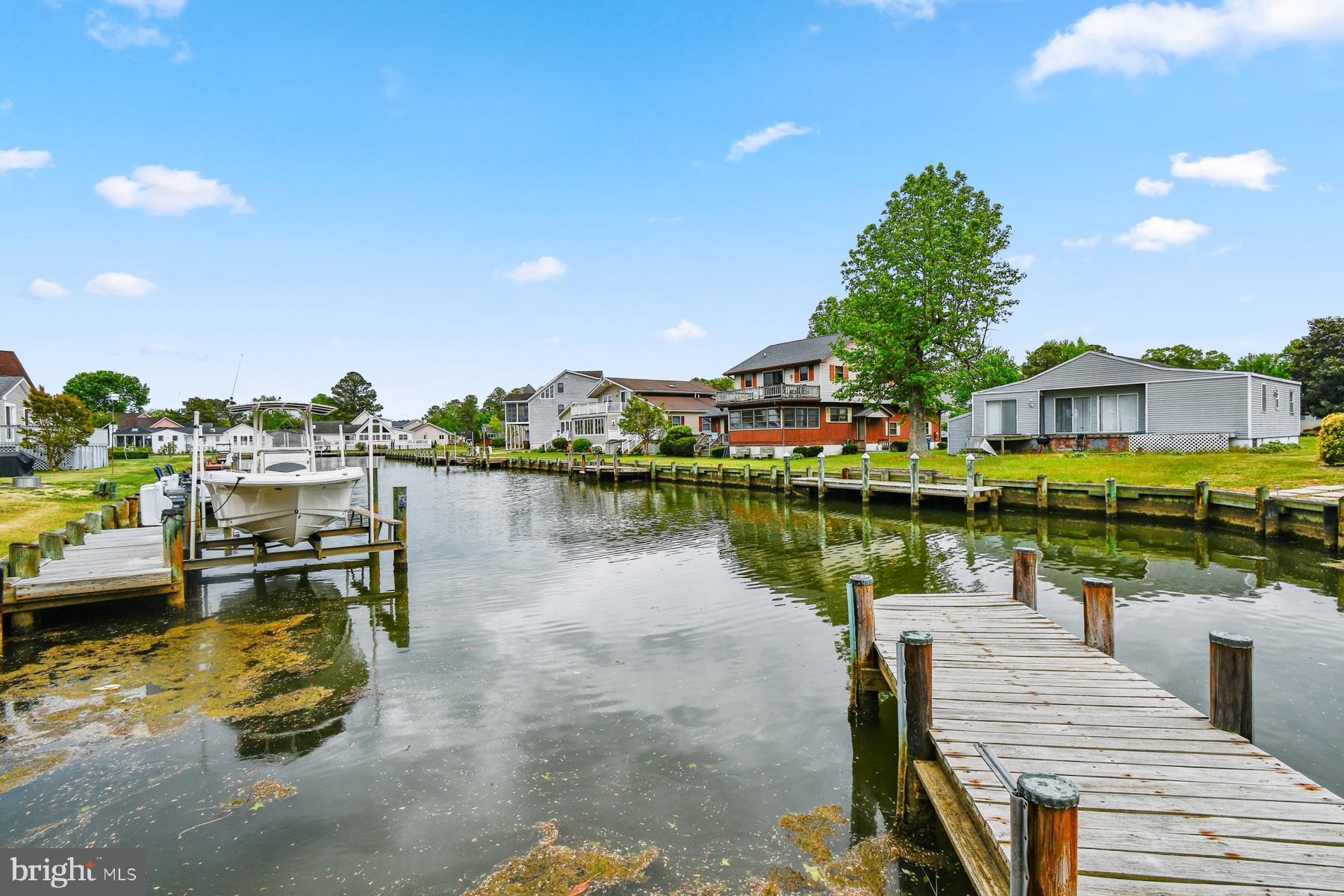 101 WHITE SAIL CIRCLE