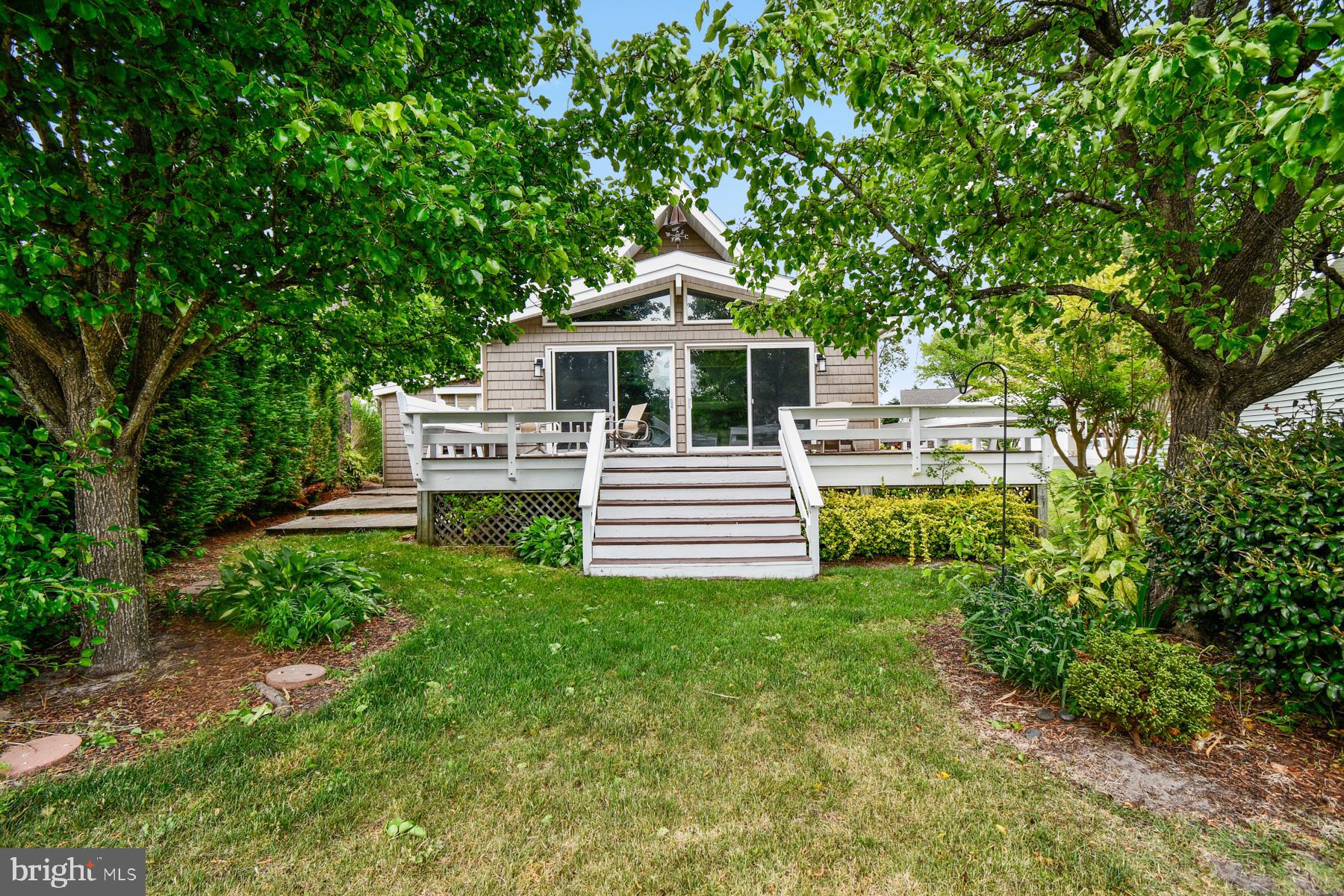 101 WHITE SAIL CIRCLE