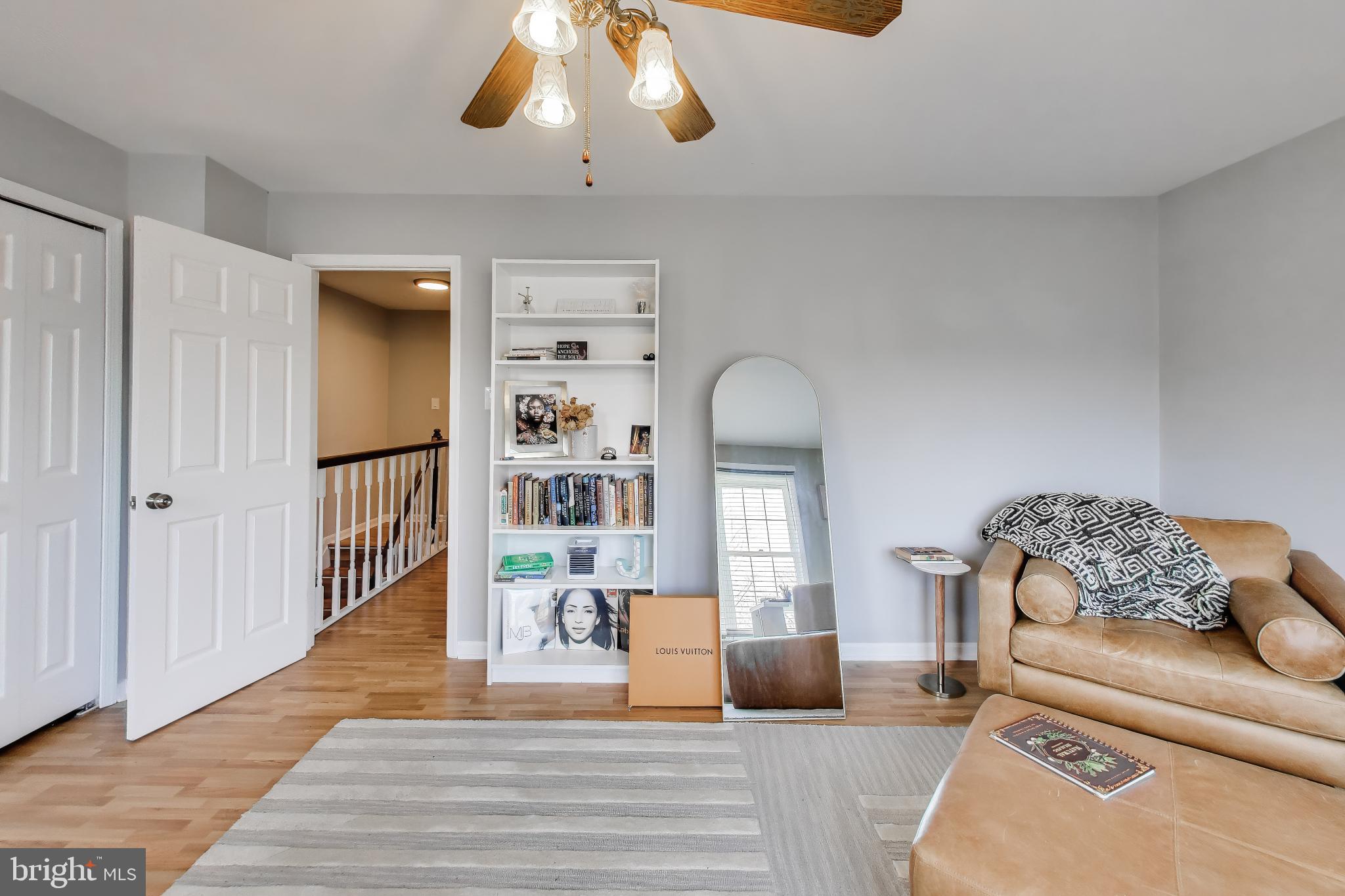 LAUREL LAKES - Residential