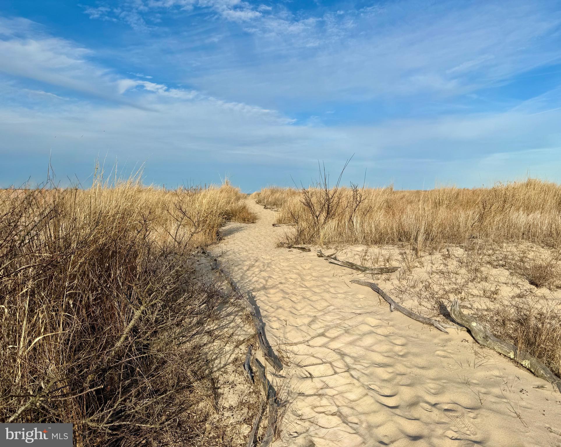 1814 N BAY SHORE DRIVE