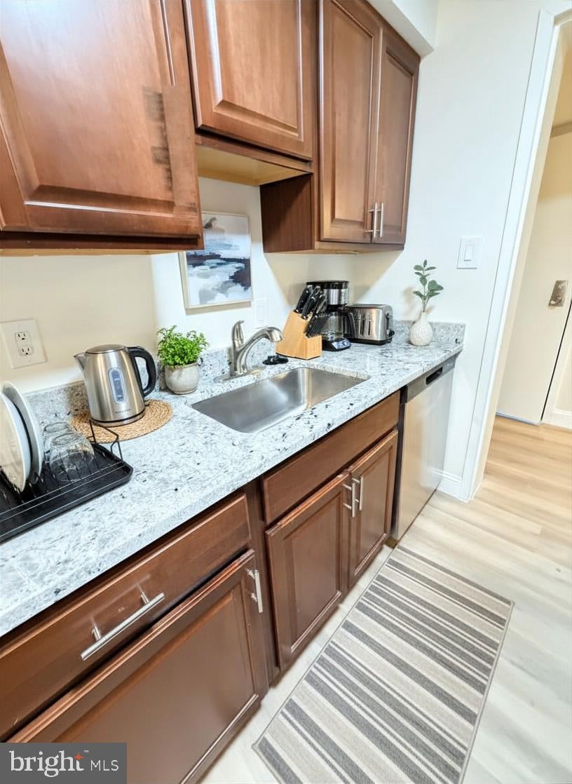 2316 FREETOWN COURT 10/1B