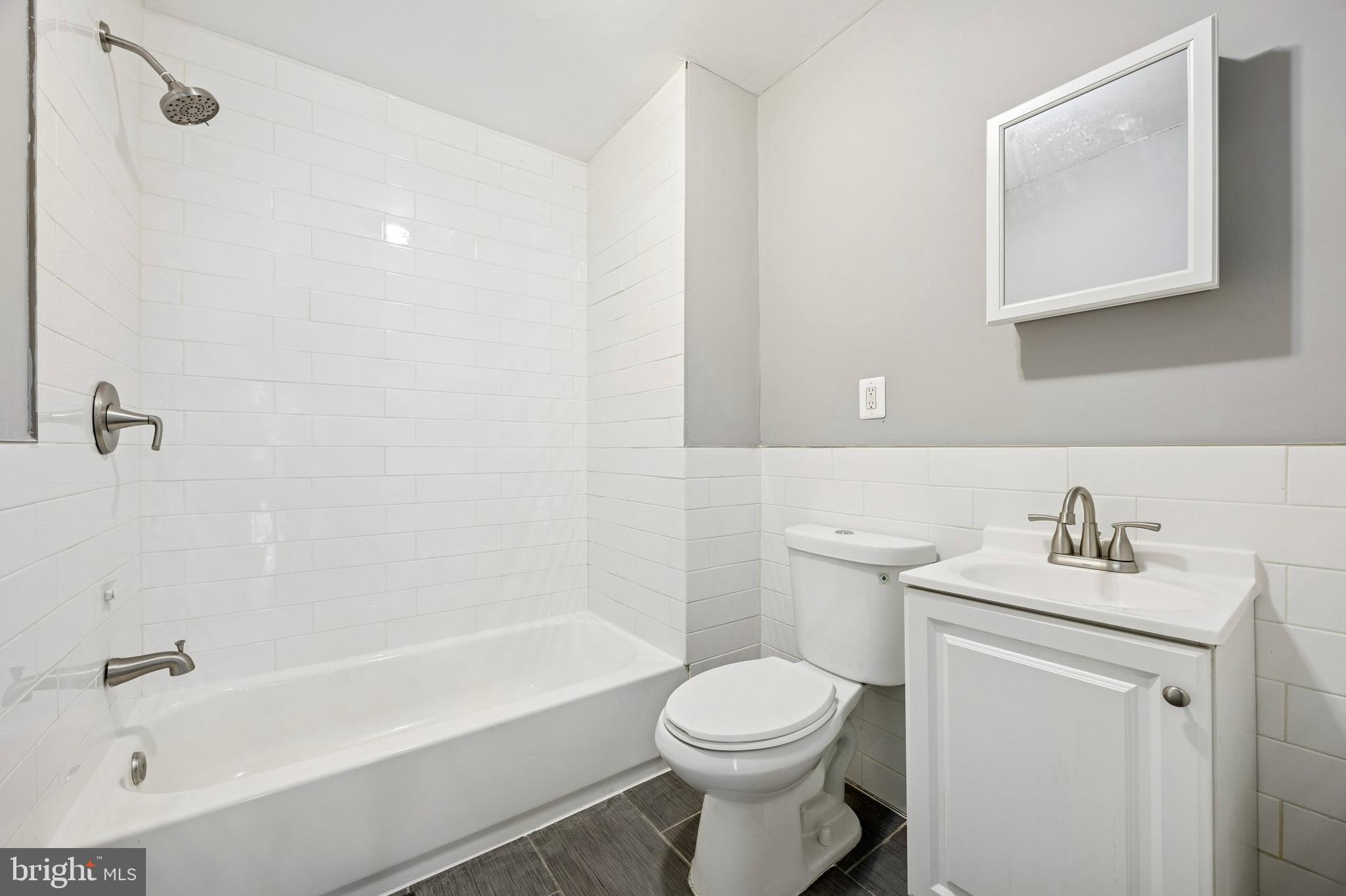 CHESTER CITY - Residential