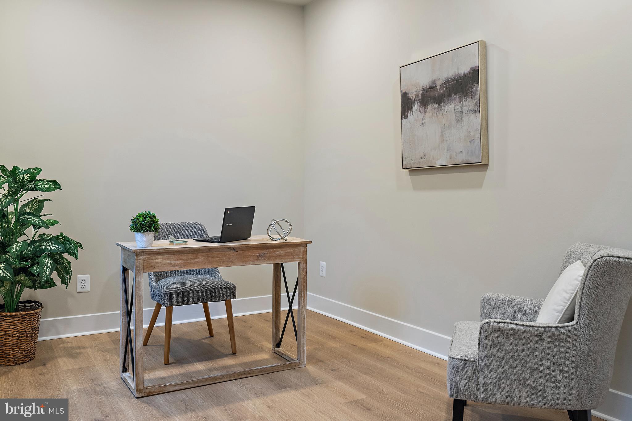 ENCLAVE AT OAK HILL - Residential