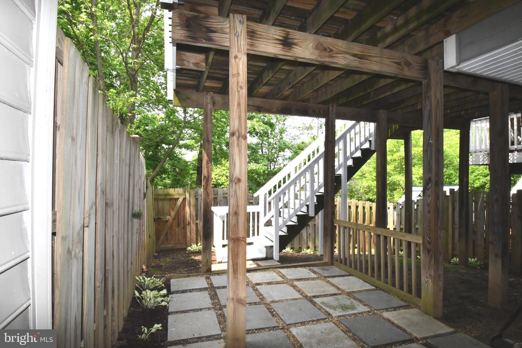 GUNSTON HILL - Residential Lease