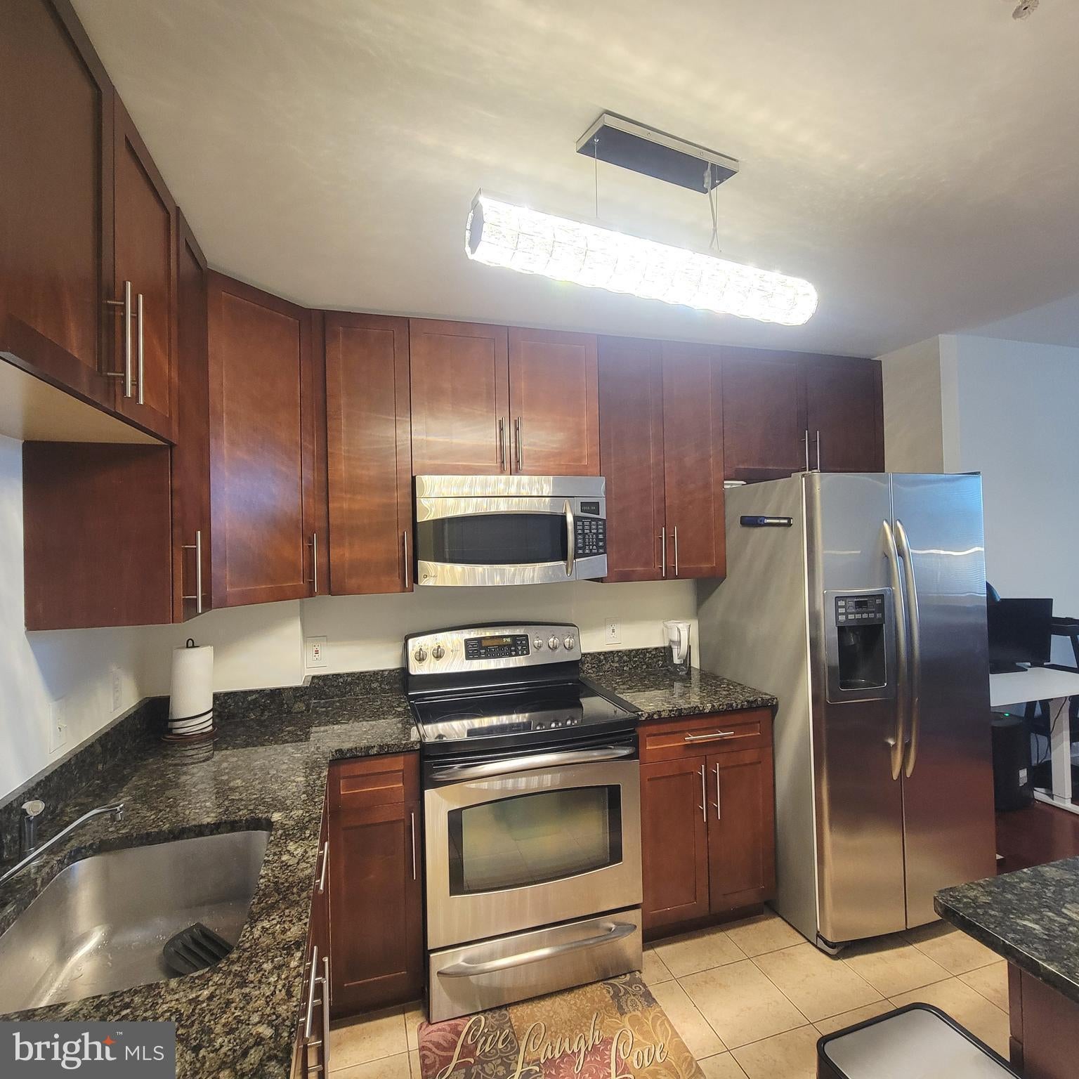 155 POTOMAC PSGE 719