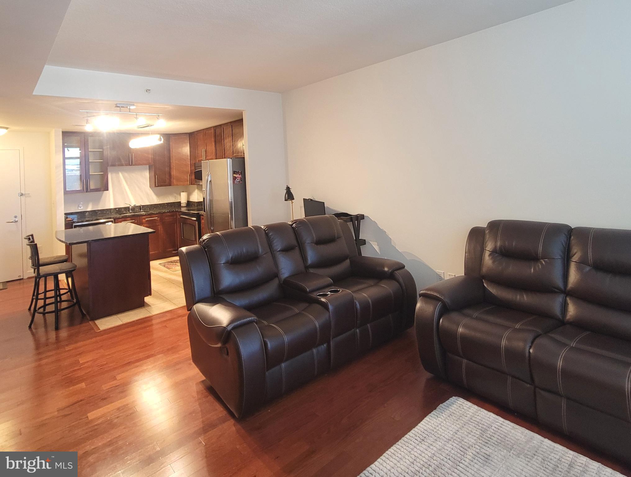155 POTOMAC PSGE 719