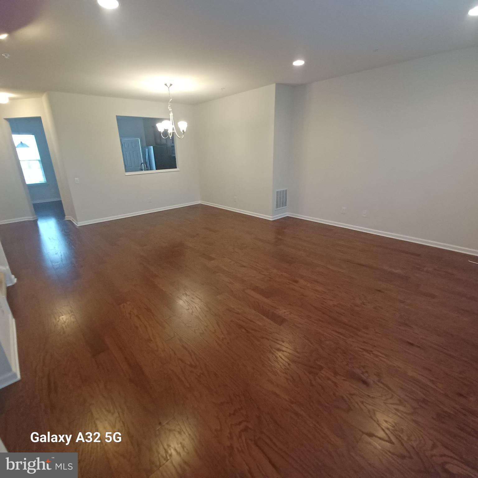 WARRINGTON POINTE - Residential