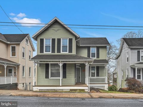 Photo of 171 W Main Street, ADAMSTOWN, PA 19501 (MLS # PALA2061934)