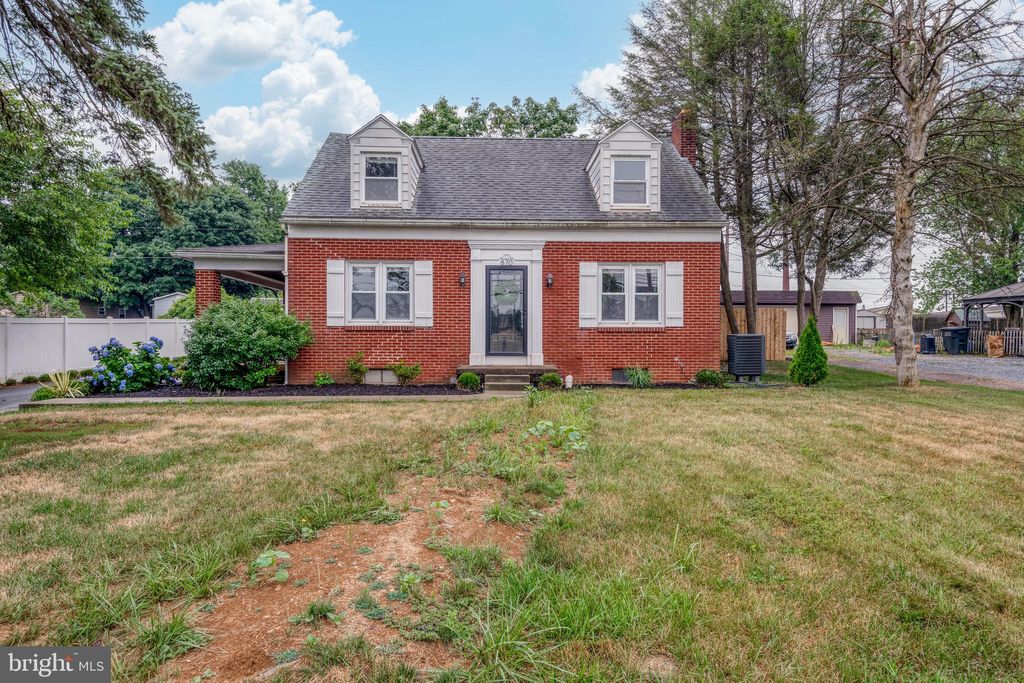 Photo of 870 E Main Street, Mount Joy, PA 17552 (MLS # PALA2053818)