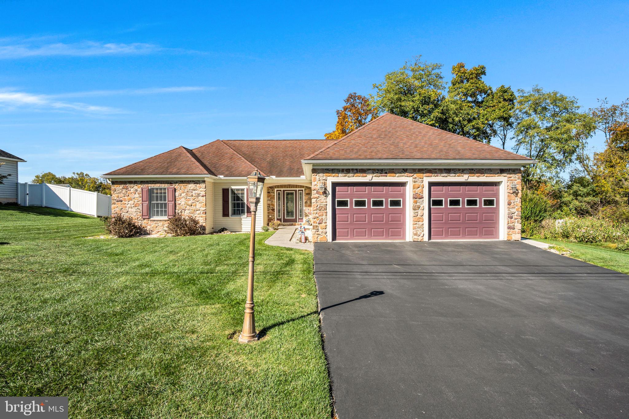 118 SPRING ROAD