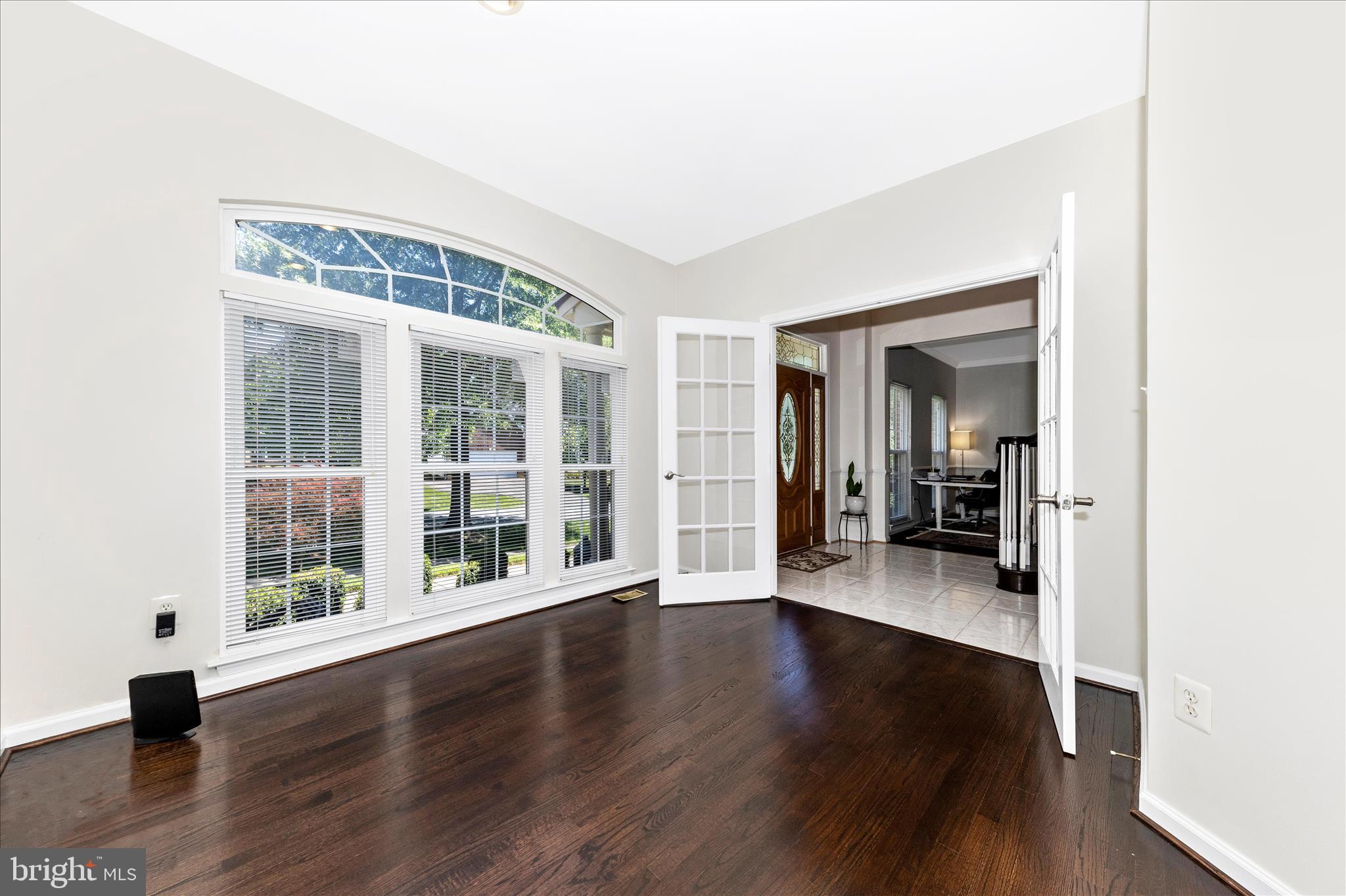 12307 HOUSER DRIVE