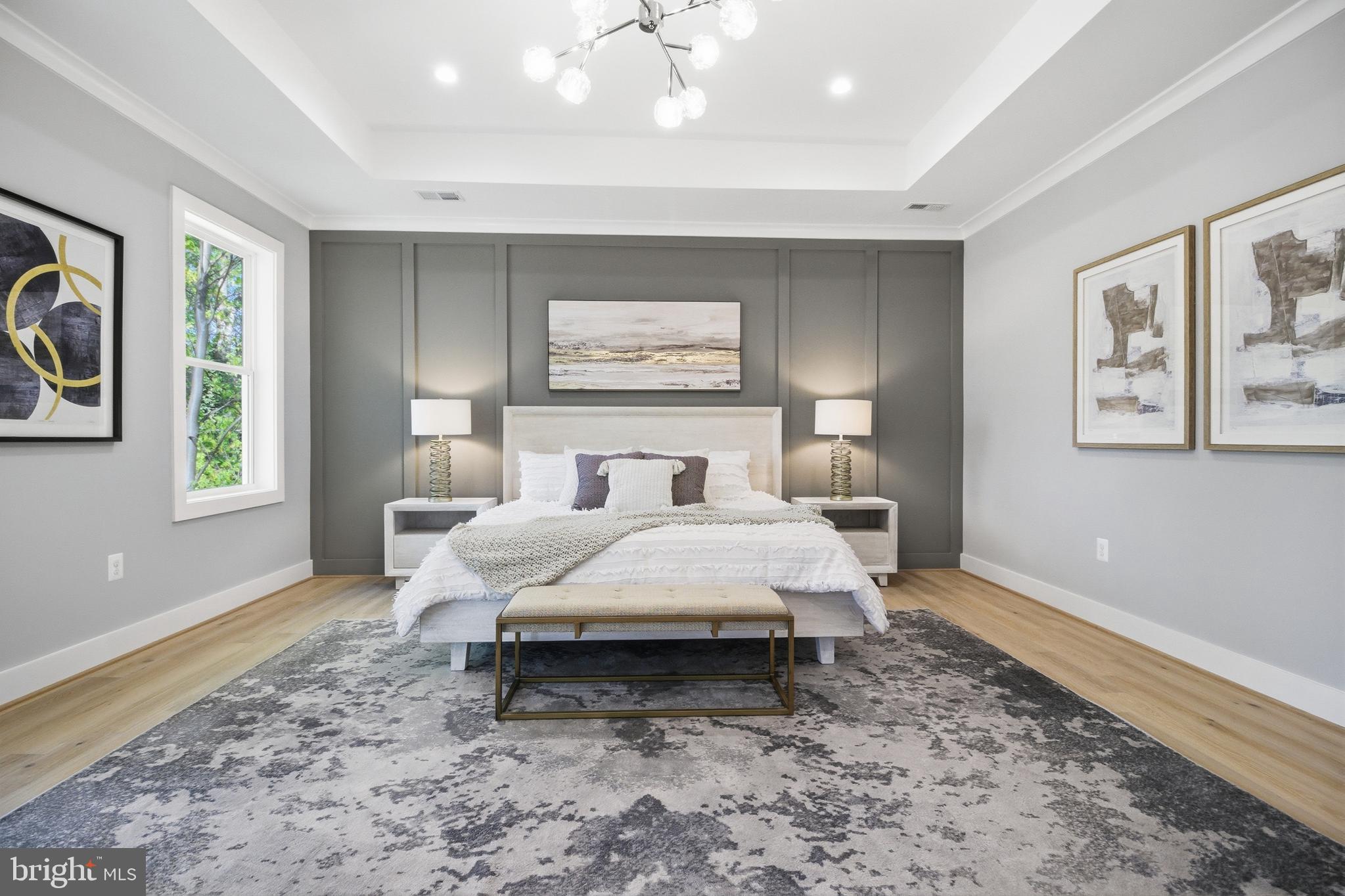 VIENNA WOODS - Residential