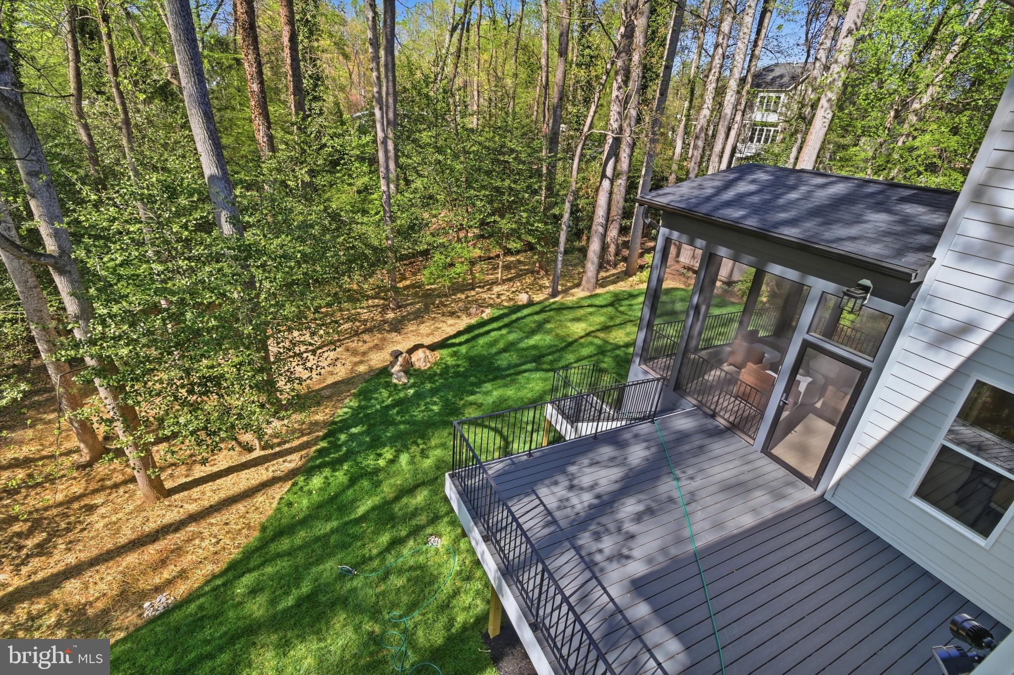 VIENNA WOODS - Residential