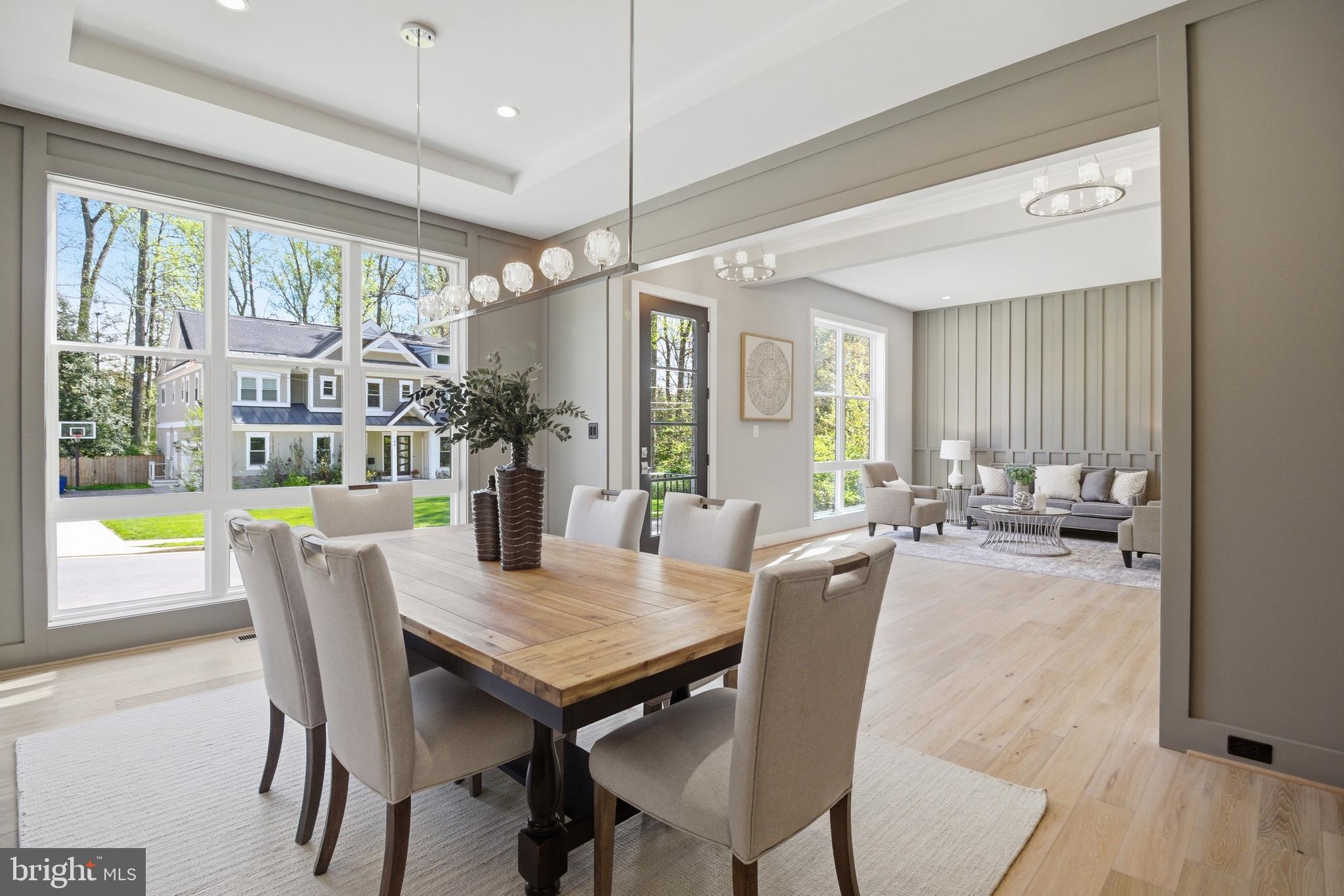 VIENNA WOODS - Residential