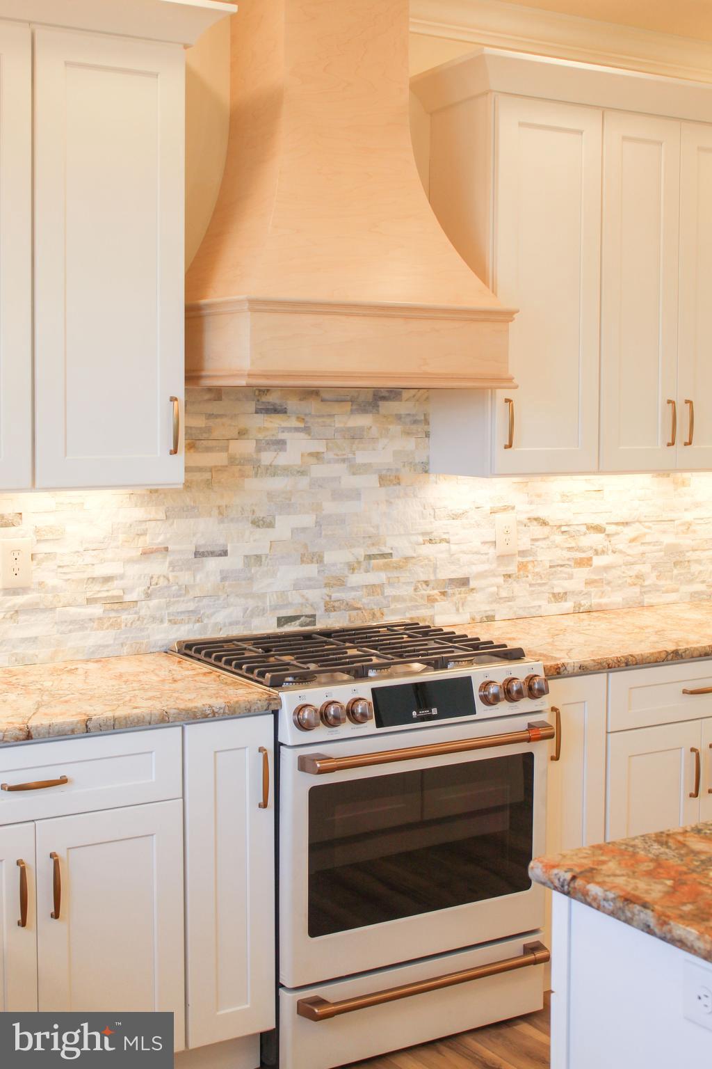 CUMBERLAND RANGE ESTATES - Residential