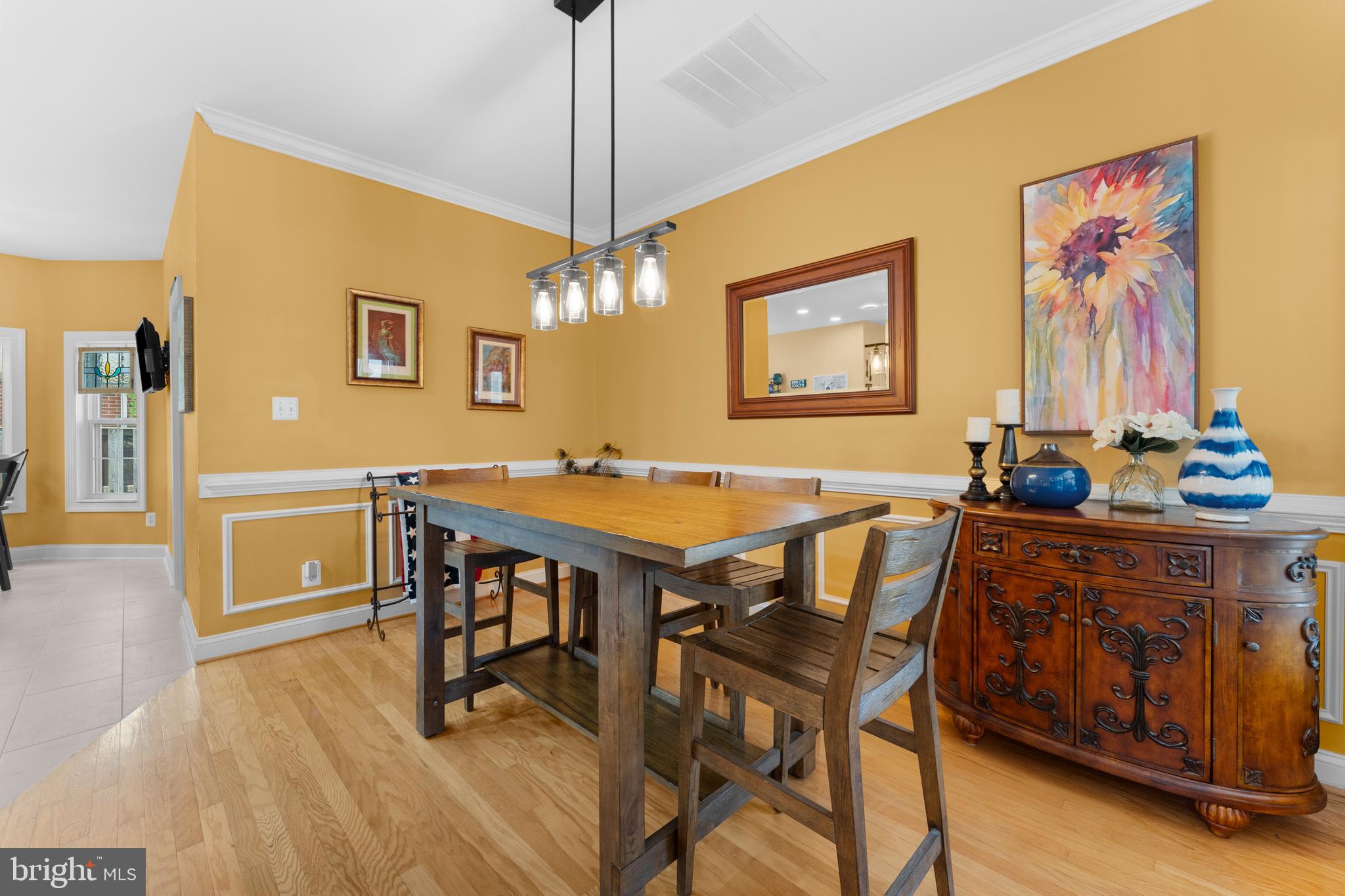 CARRIAGE HOUSE CHASE - Residential