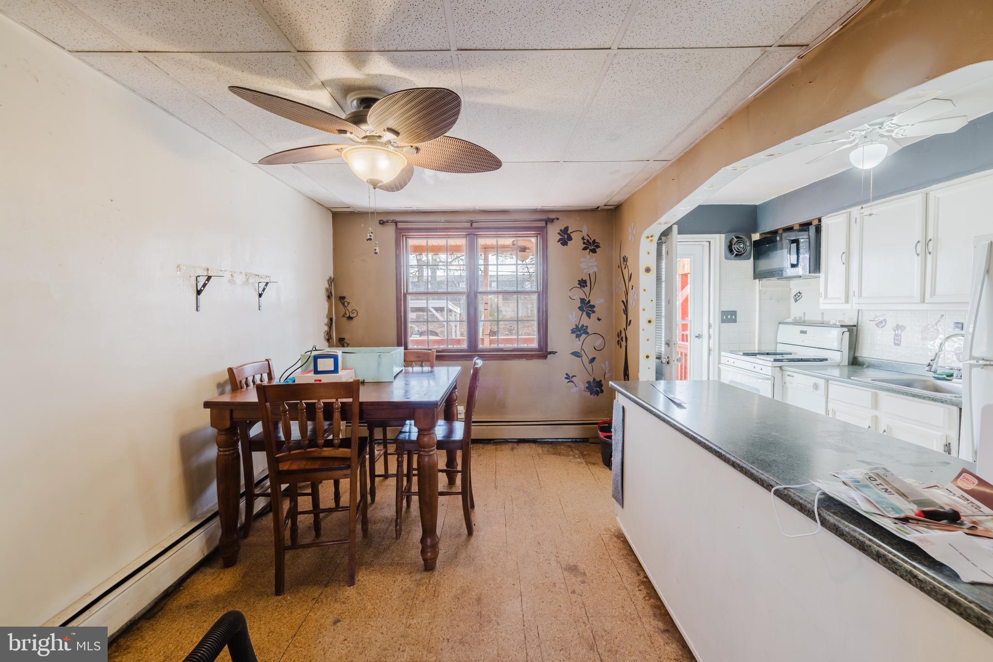 BALLARD GARDENS - Residential