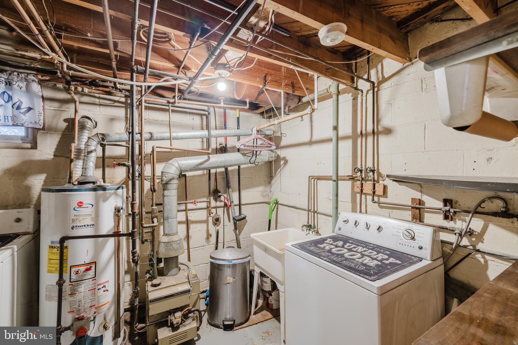 BALLARD GARDENS - Residential