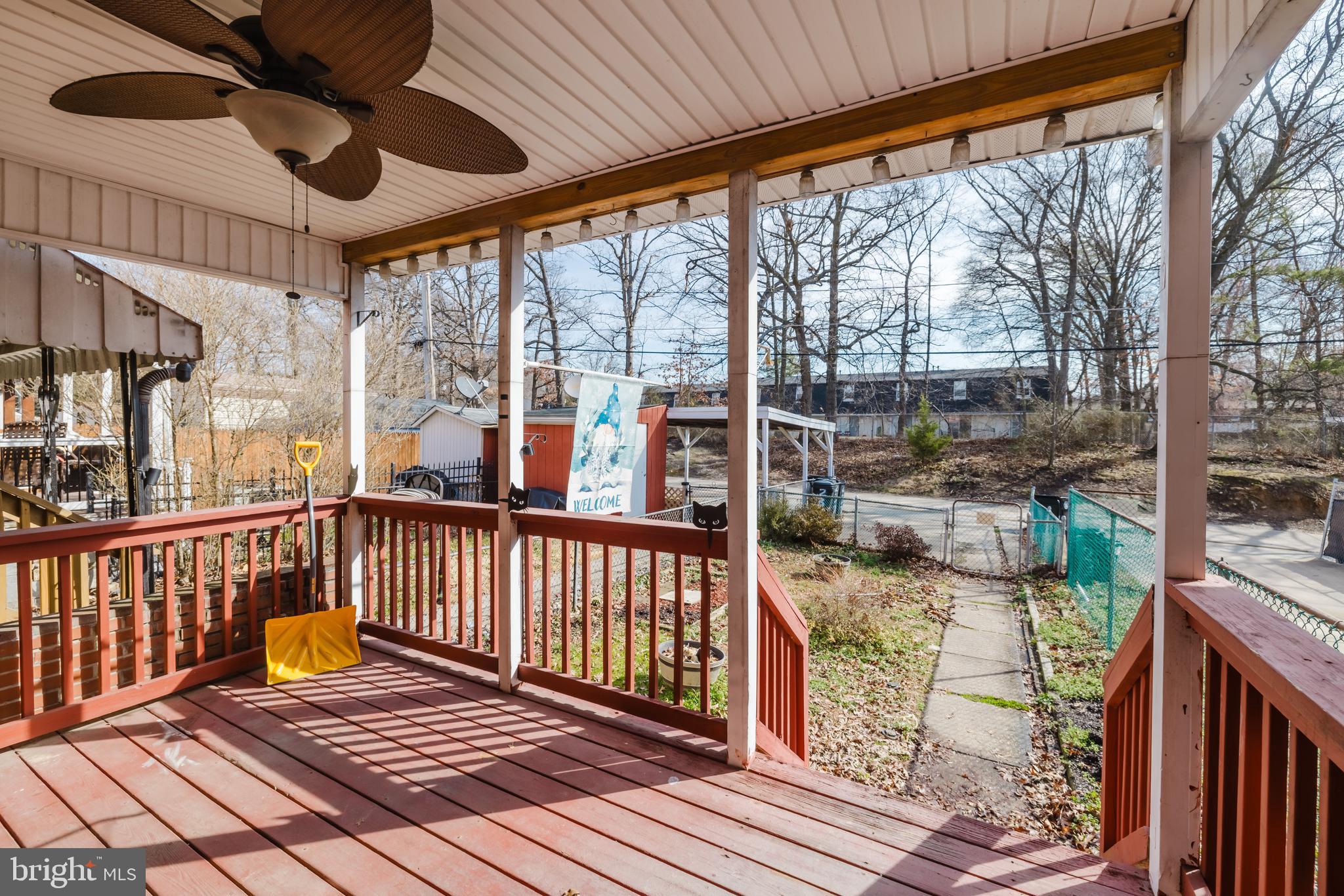 BALLARD GARDENS - Residential