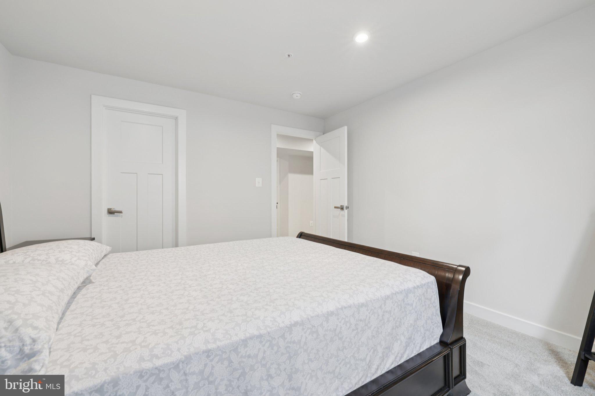 BALLENGER RUN - Residential