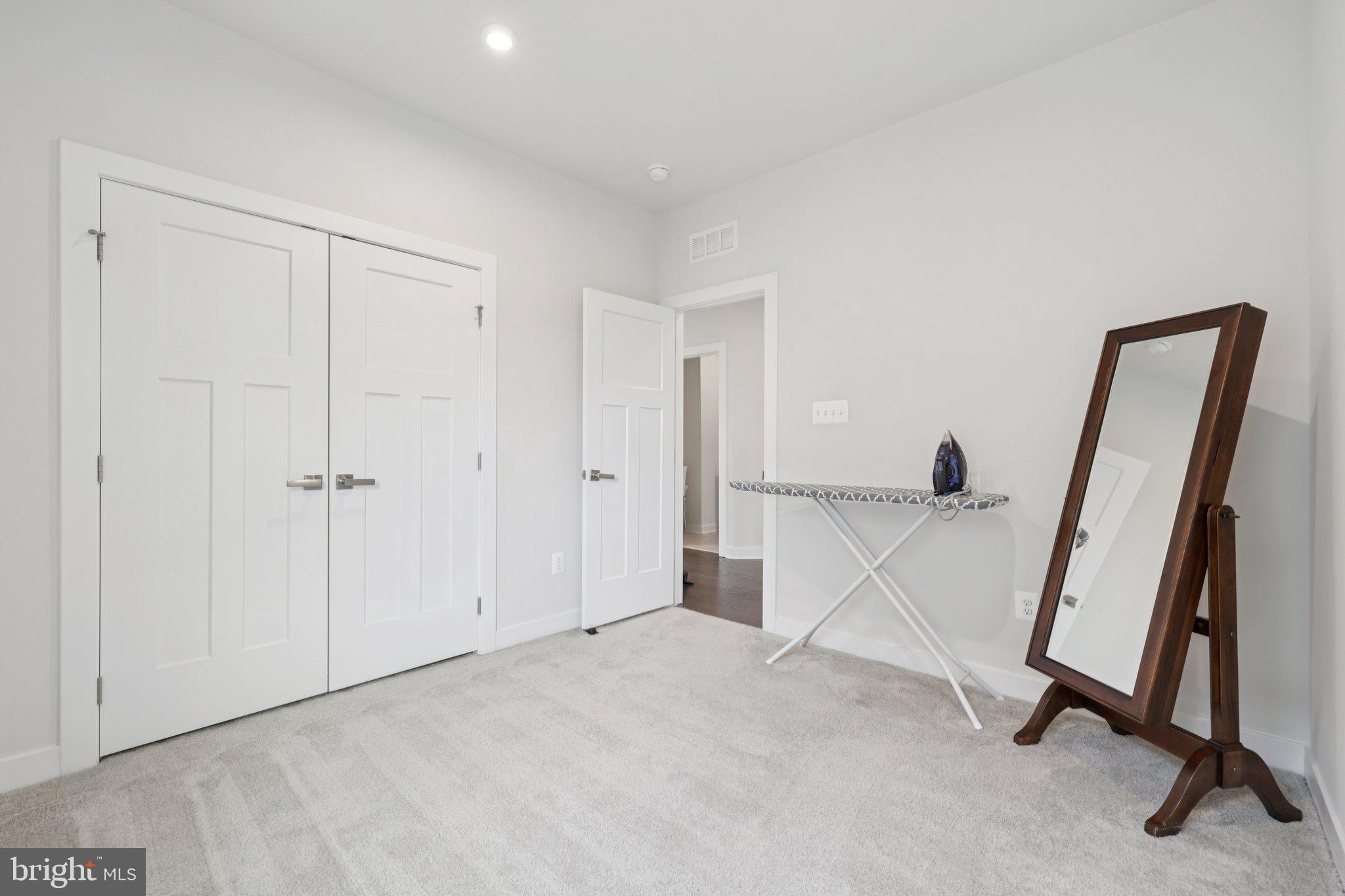 BALLENGER RUN - Residential