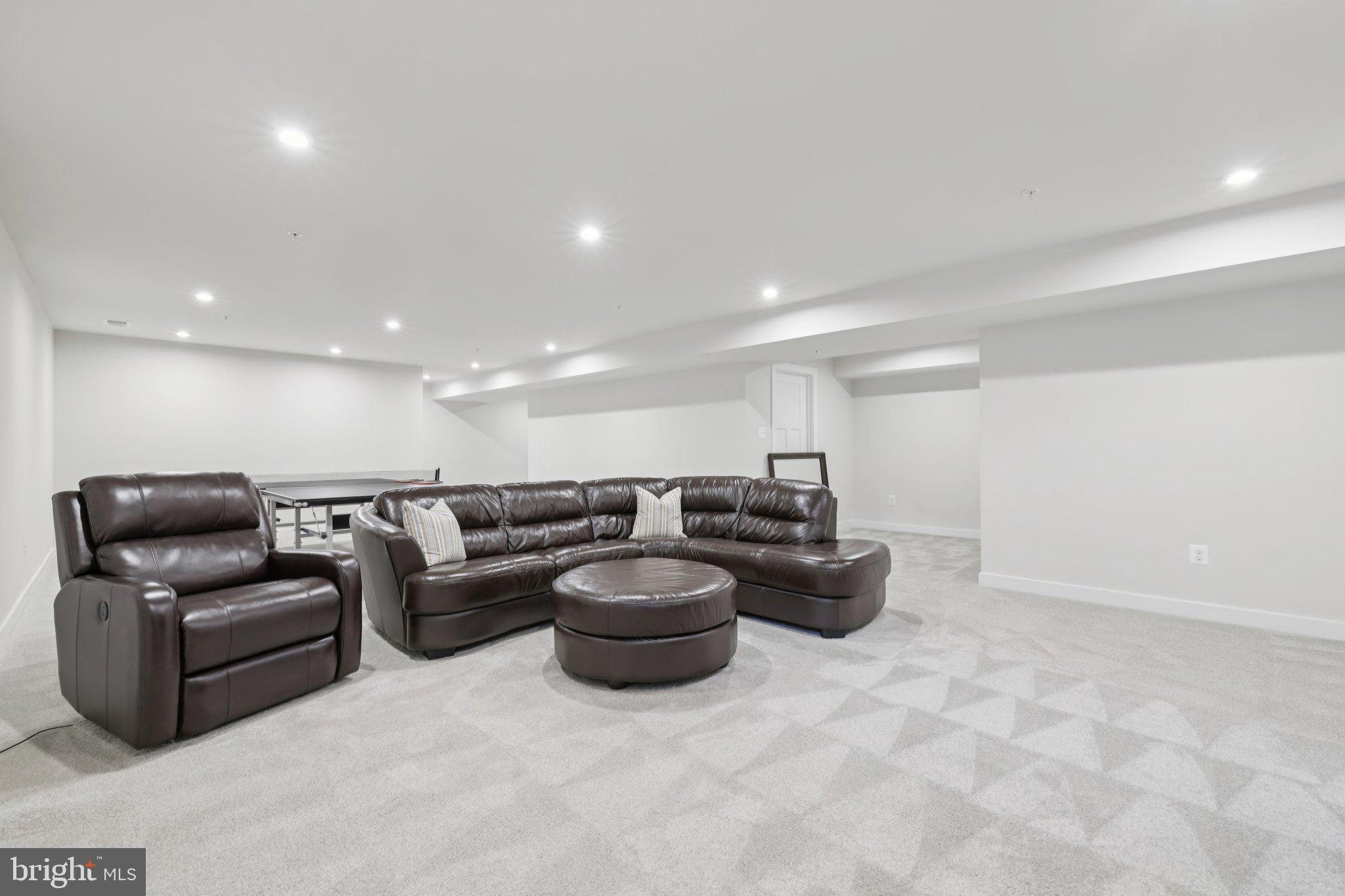 BALLENGER RUN - Residential