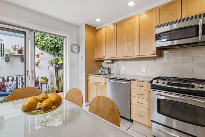 BELLA VISTA - Residential