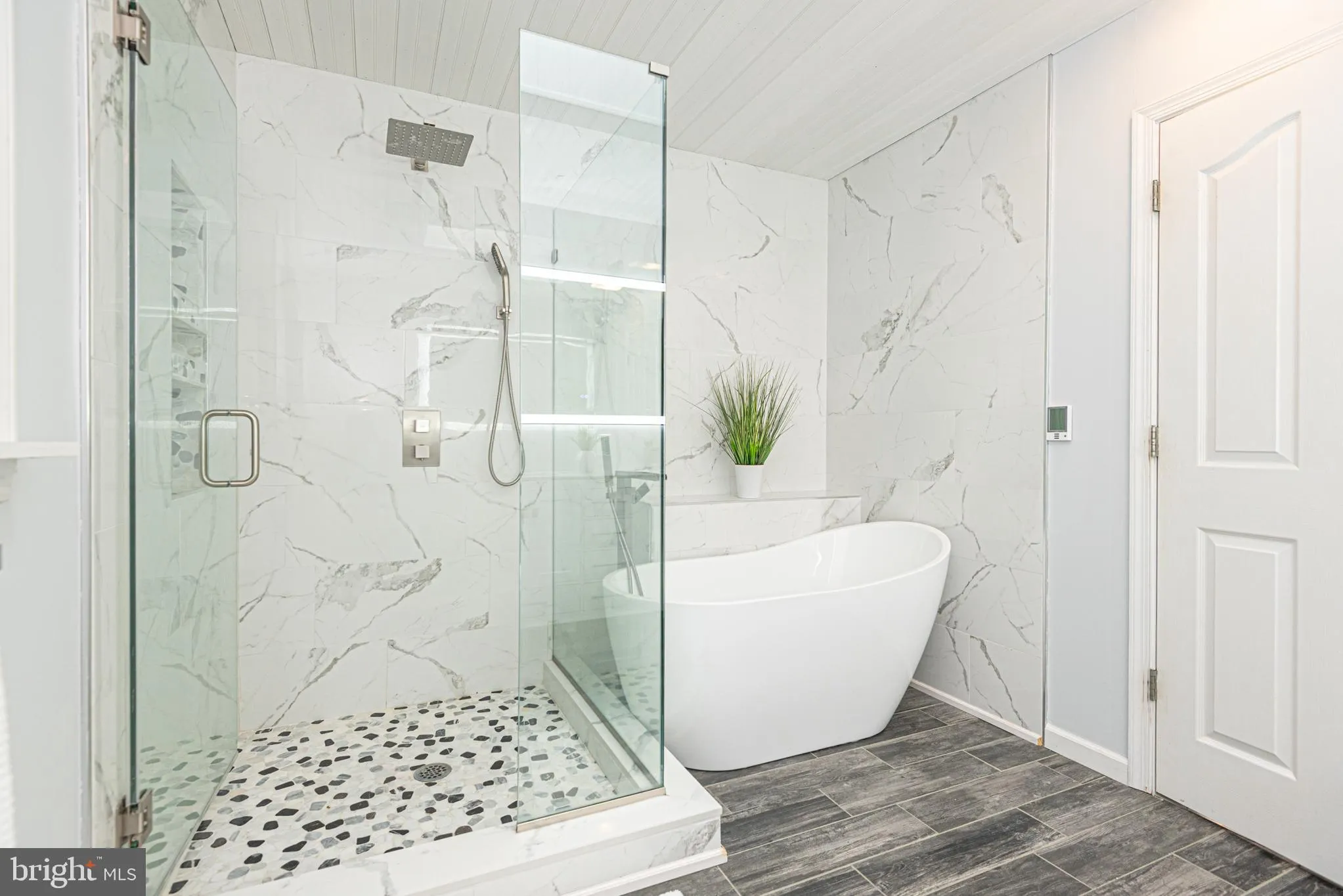 Ocean Pines, Maryland 21811, United States, 6 Bedrooms Bedrooms, ,4 BathroomsBathrooms,Residential,Active,164709