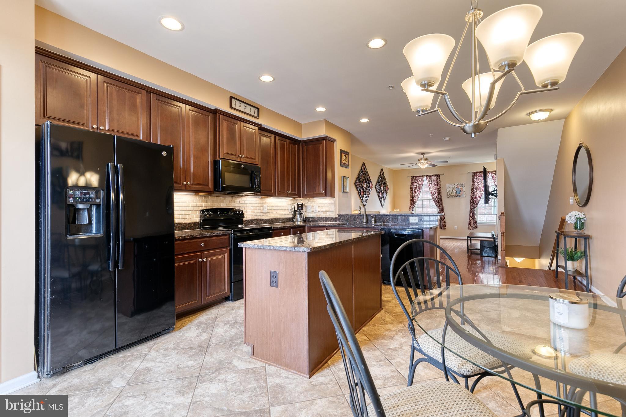 O'DONNELL SQUARE - Residential Lease