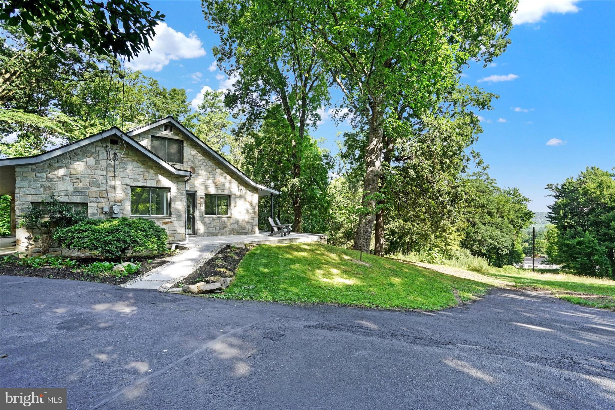2570 MOUNT ZION ROAD