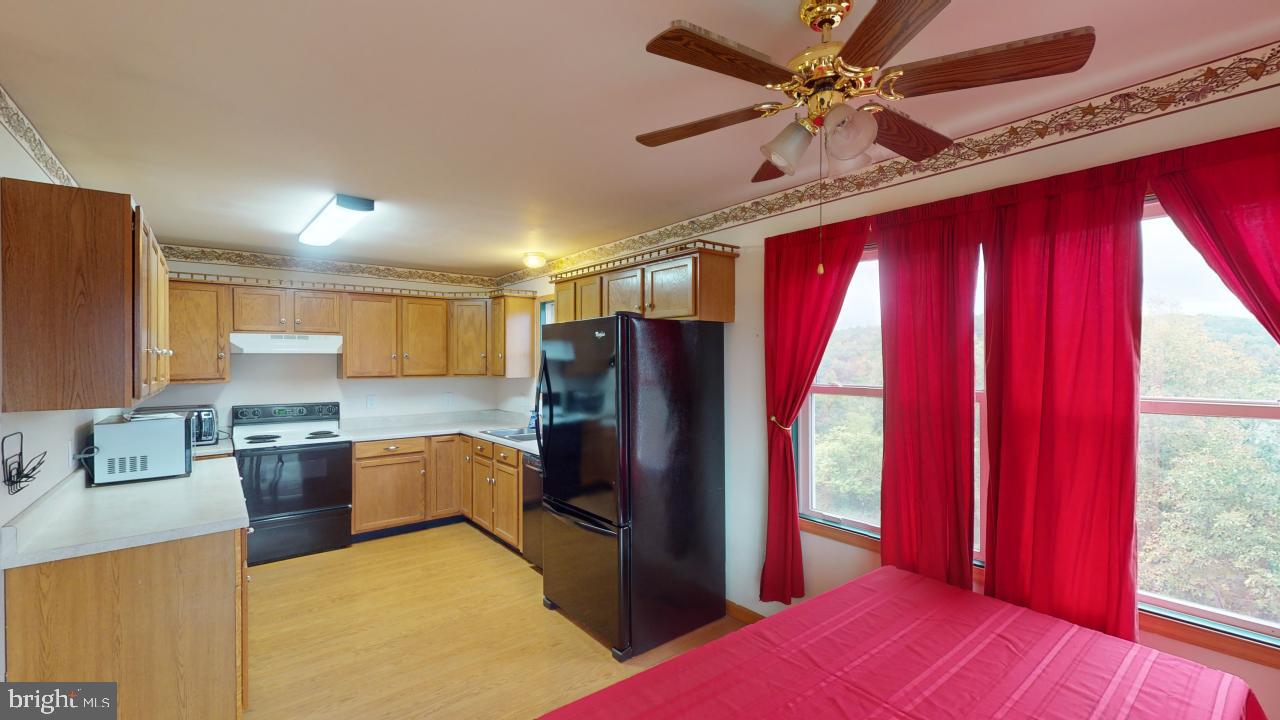 EVERGREEN - Residential